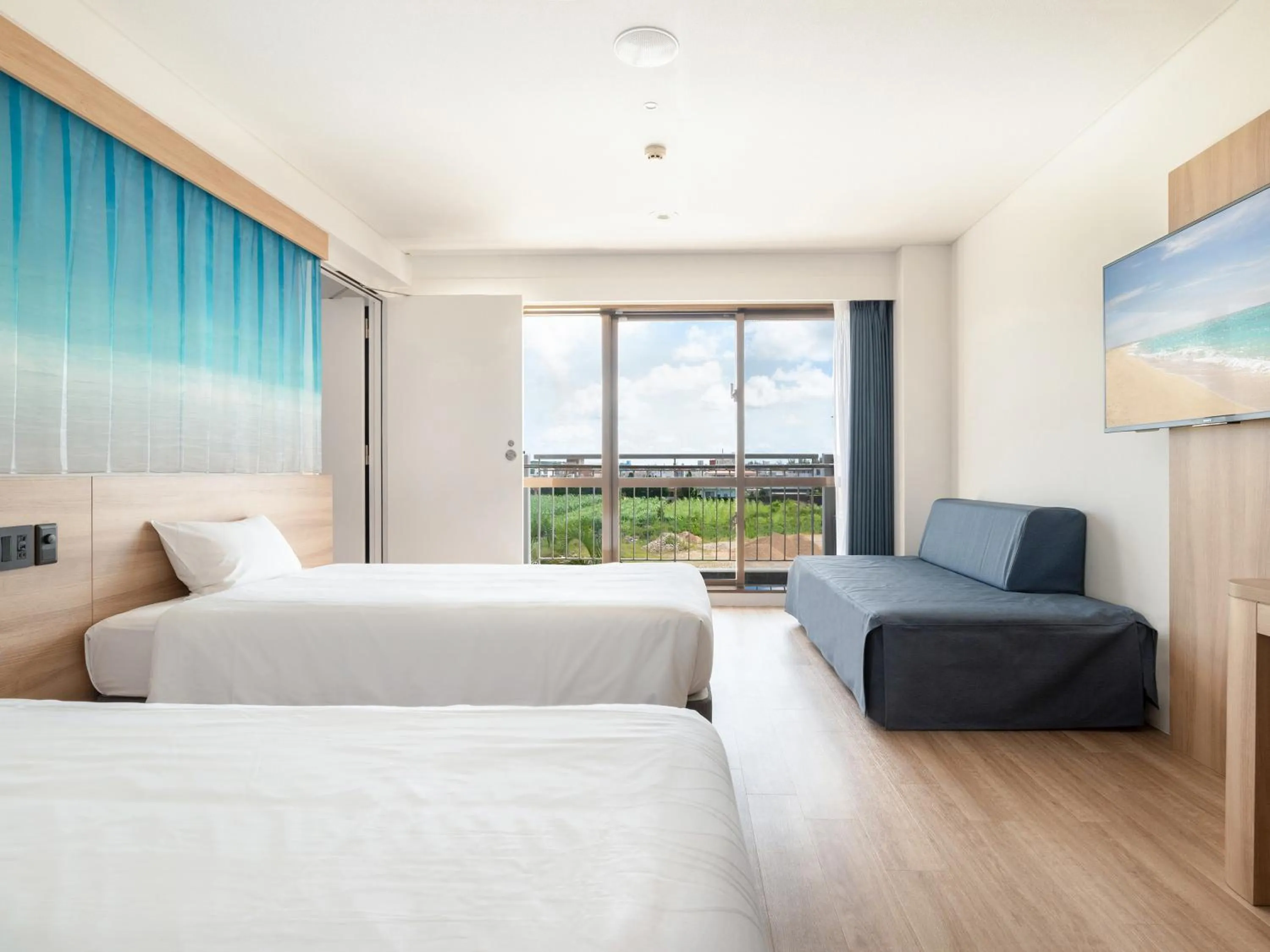 Bedroom, Bed in Watermark Hotel Okinawa Kume Island