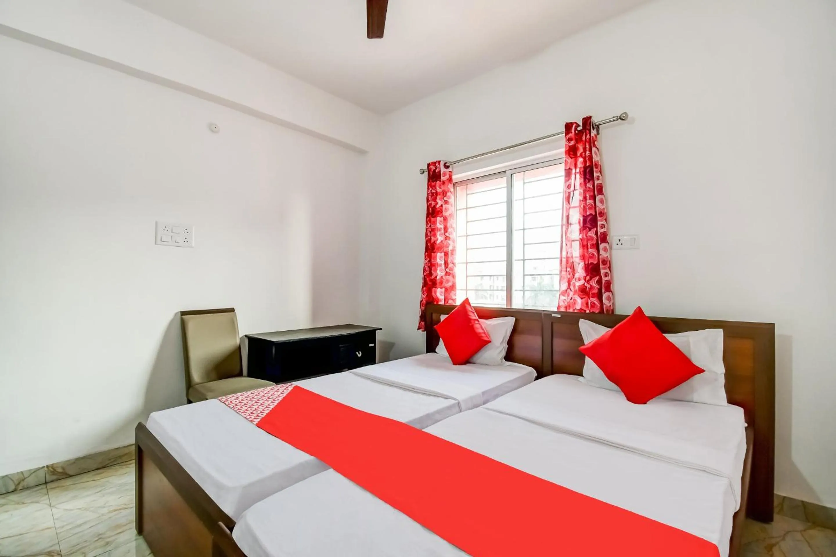 Bedroom, Bed in Hotel O Creation Premium