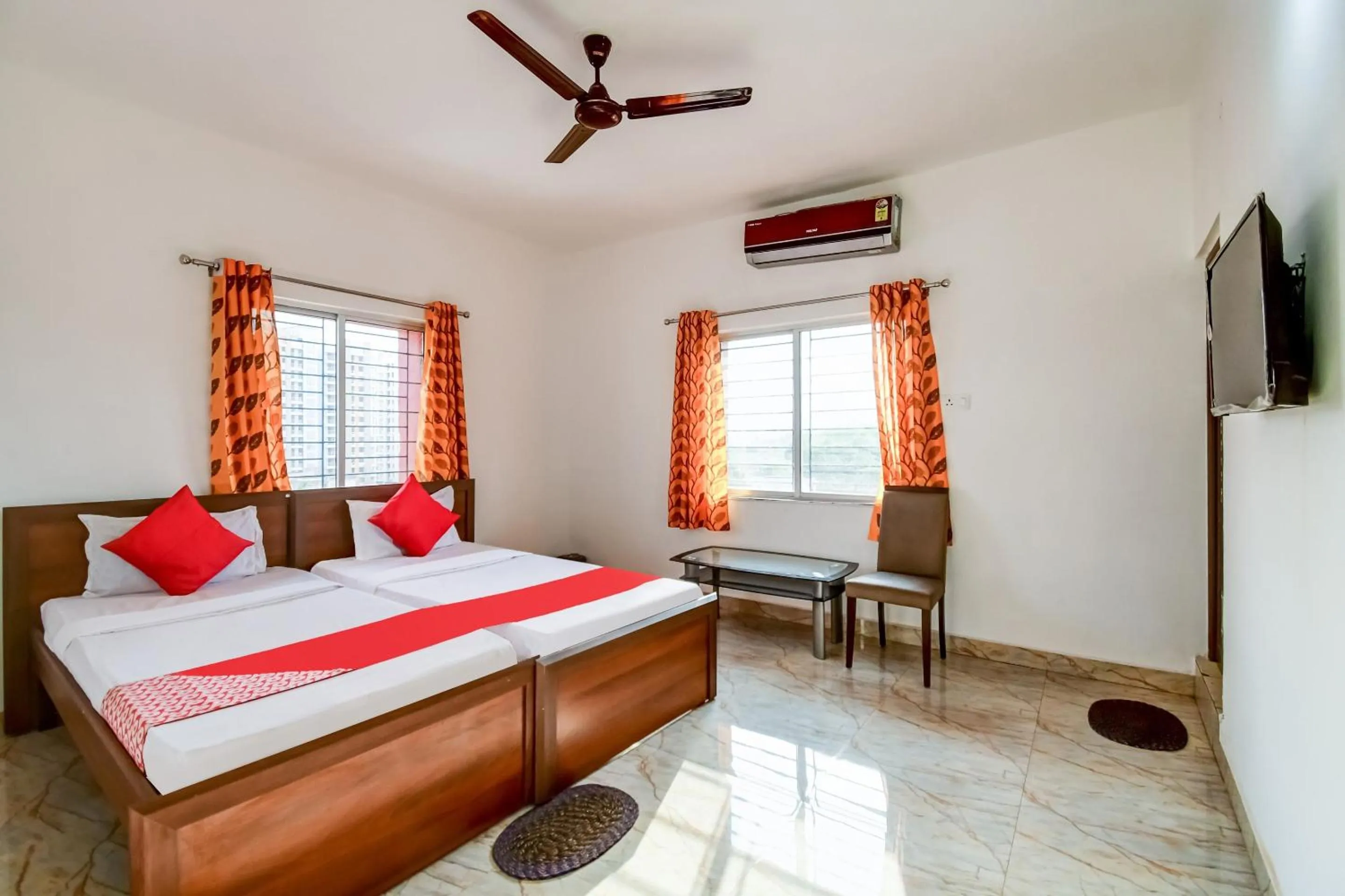 Bedroom, Bed in Hotel O Creation Premium