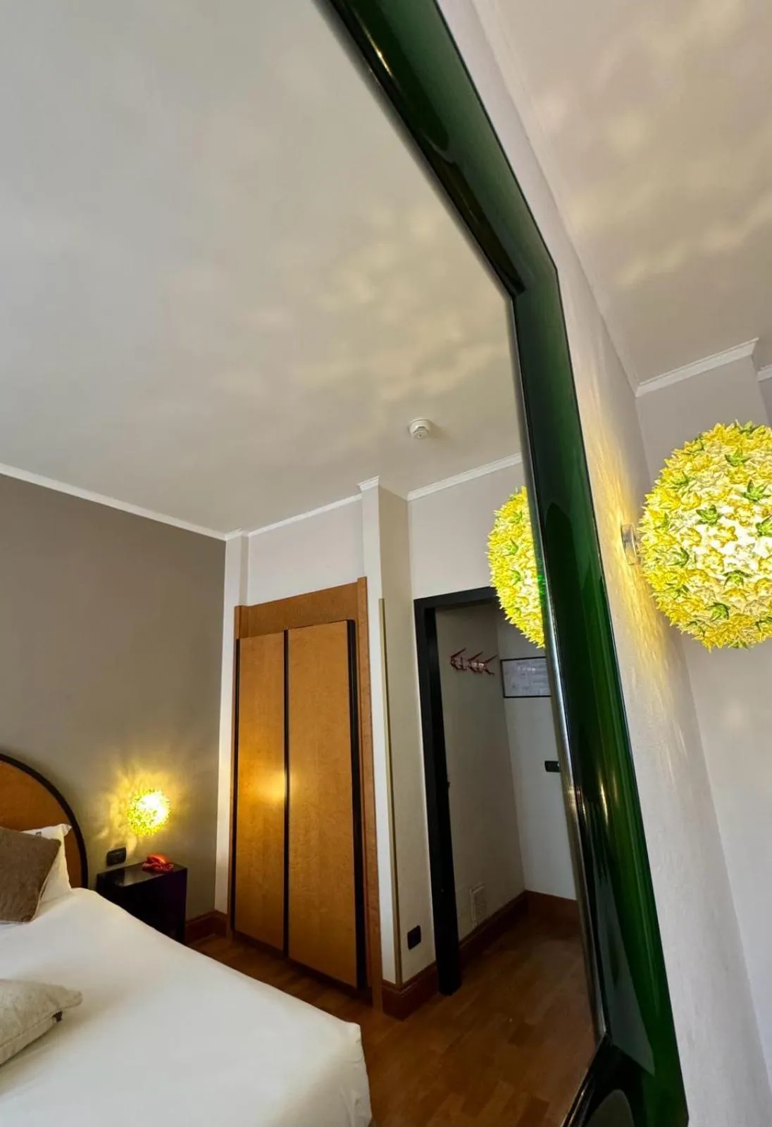 Bed in Delle Nazioni Milan Hotel