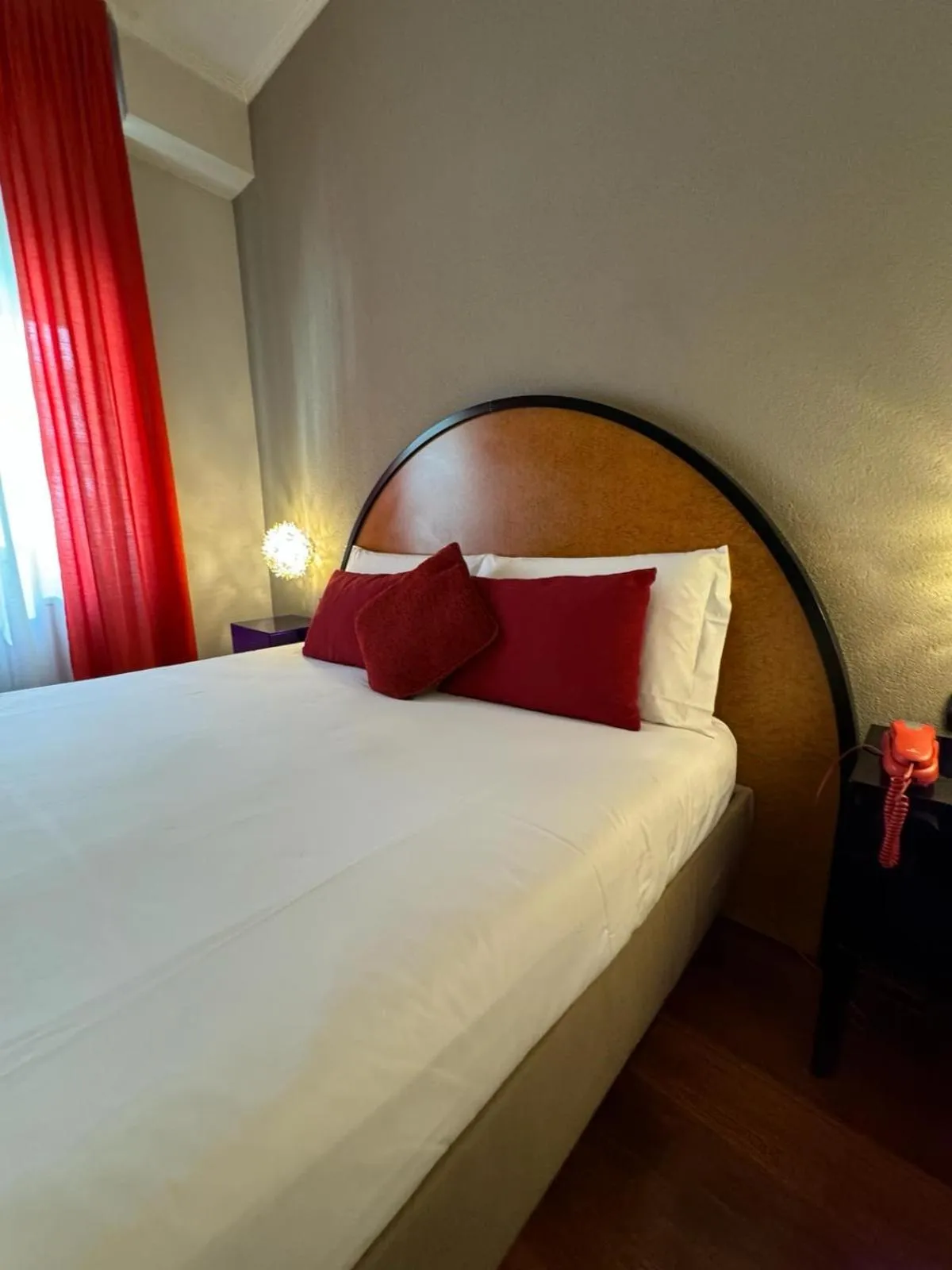 Bed in Delle Nazioni Milan Hotel