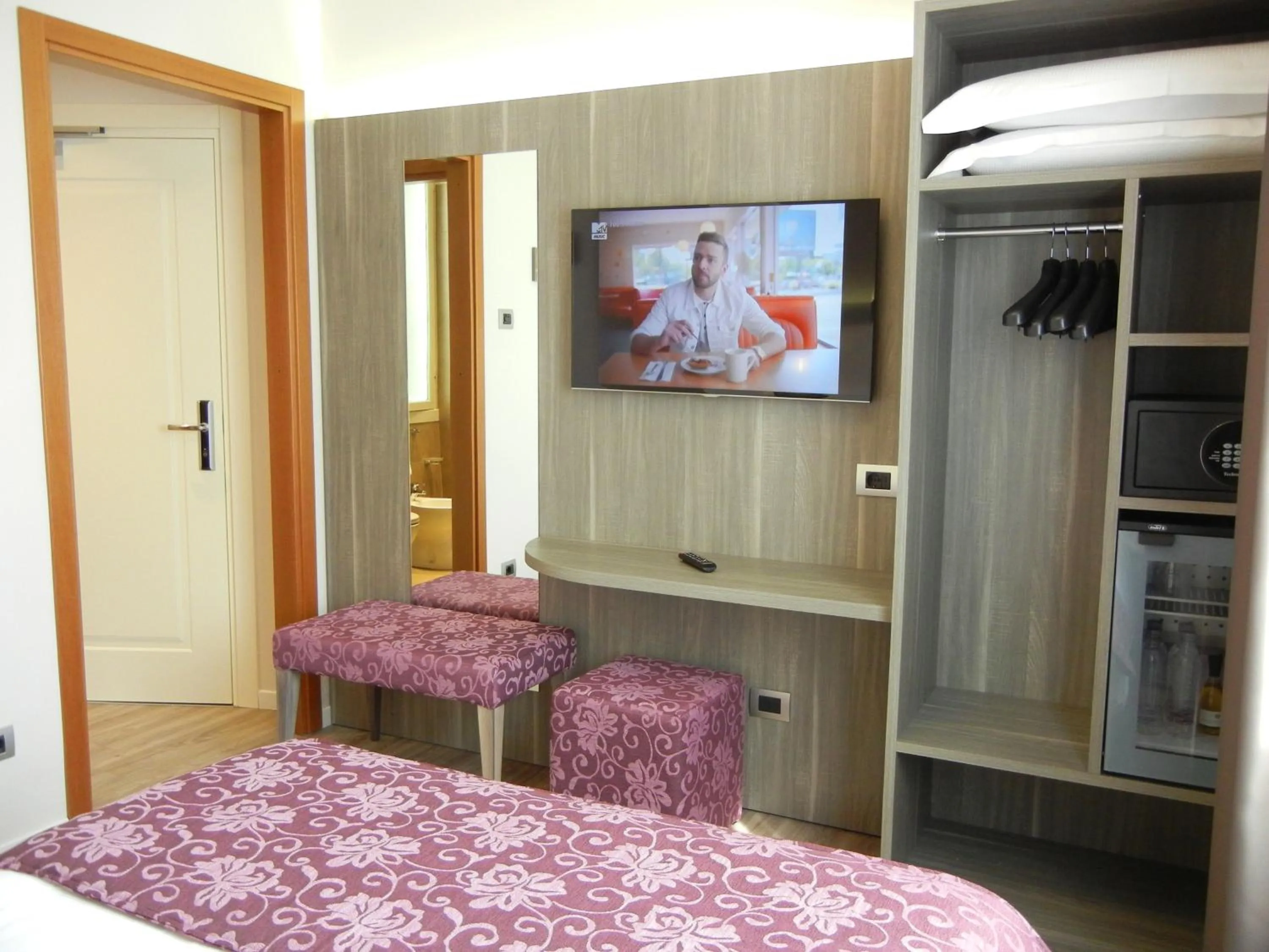 Bed in Delle Nazioni Milan Hotel