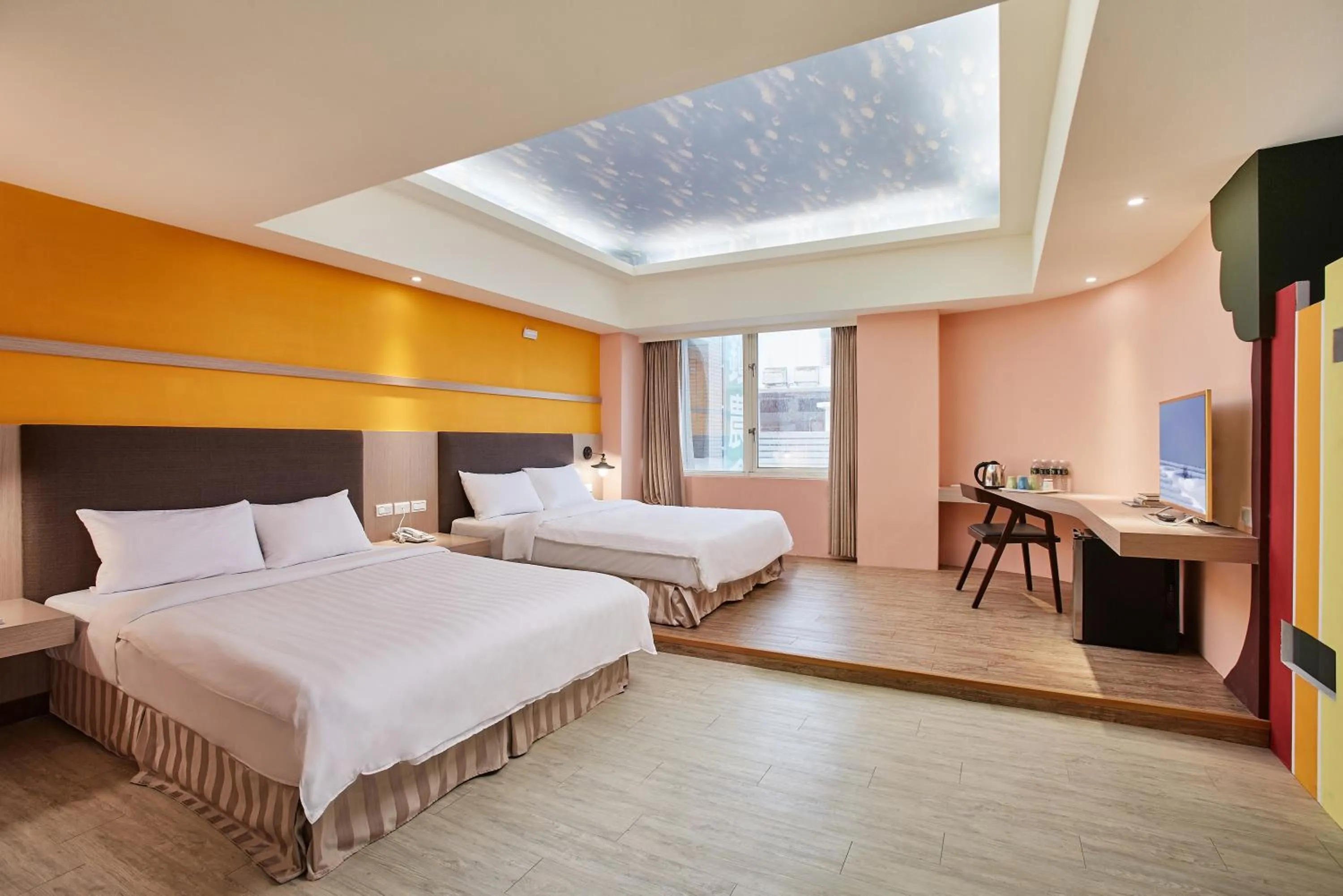 Photo of the whole room, Bed in Kenting City Gate Hotel