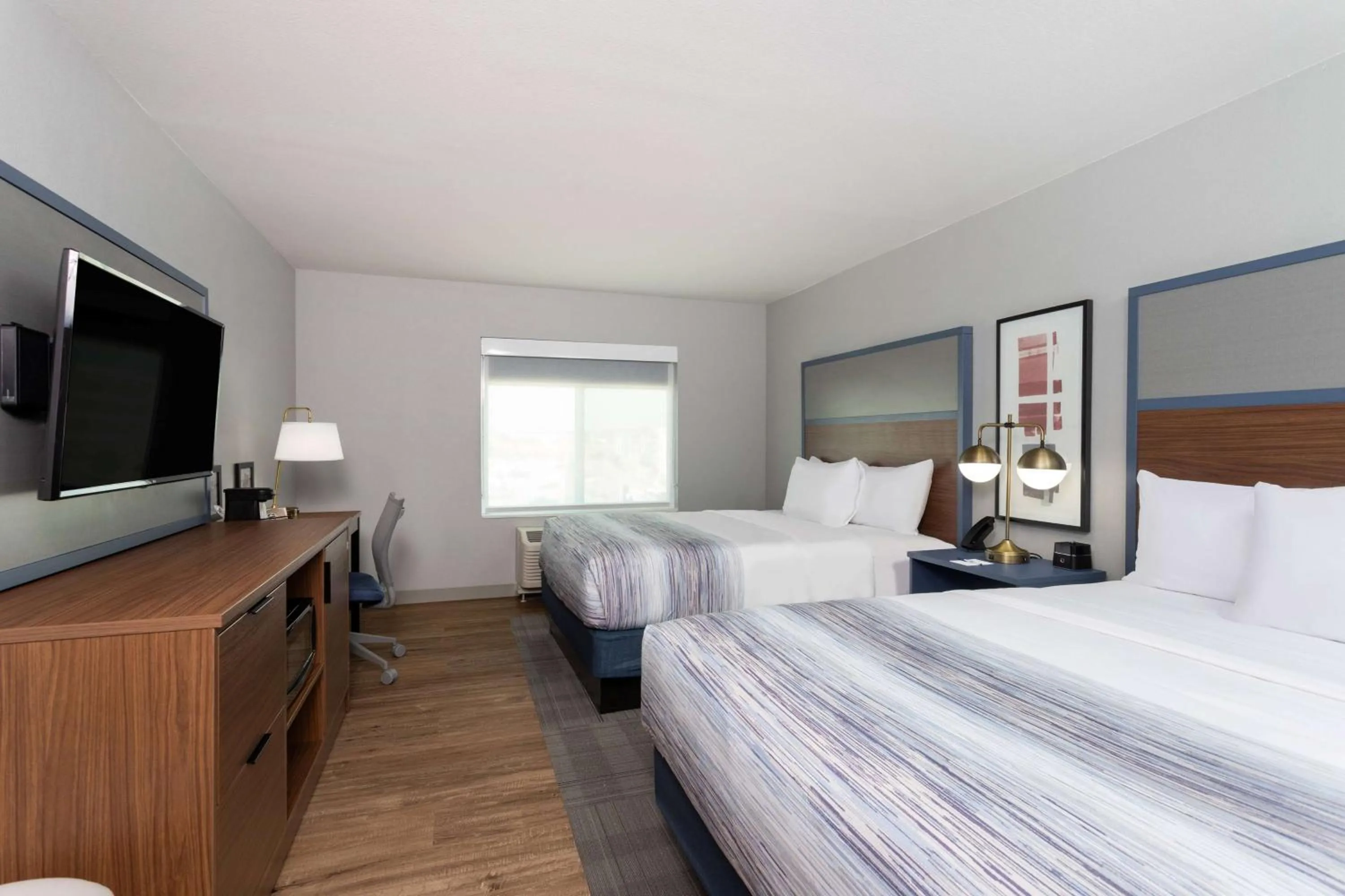 Photo of the whole room, Bed in AmericInn by Wyndham San Angelo