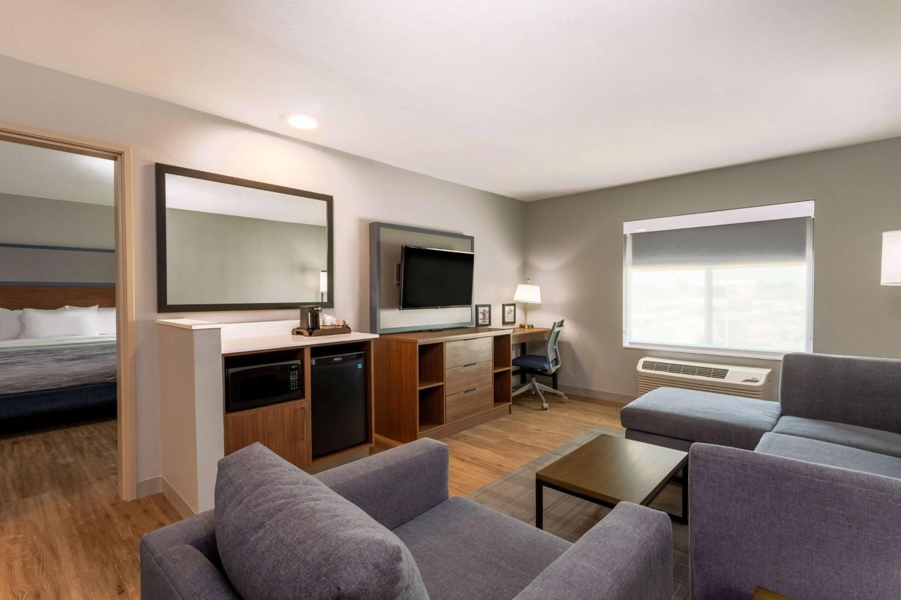 Photo of the whole room, Bed in AmericInn by Wyndham San Angelo