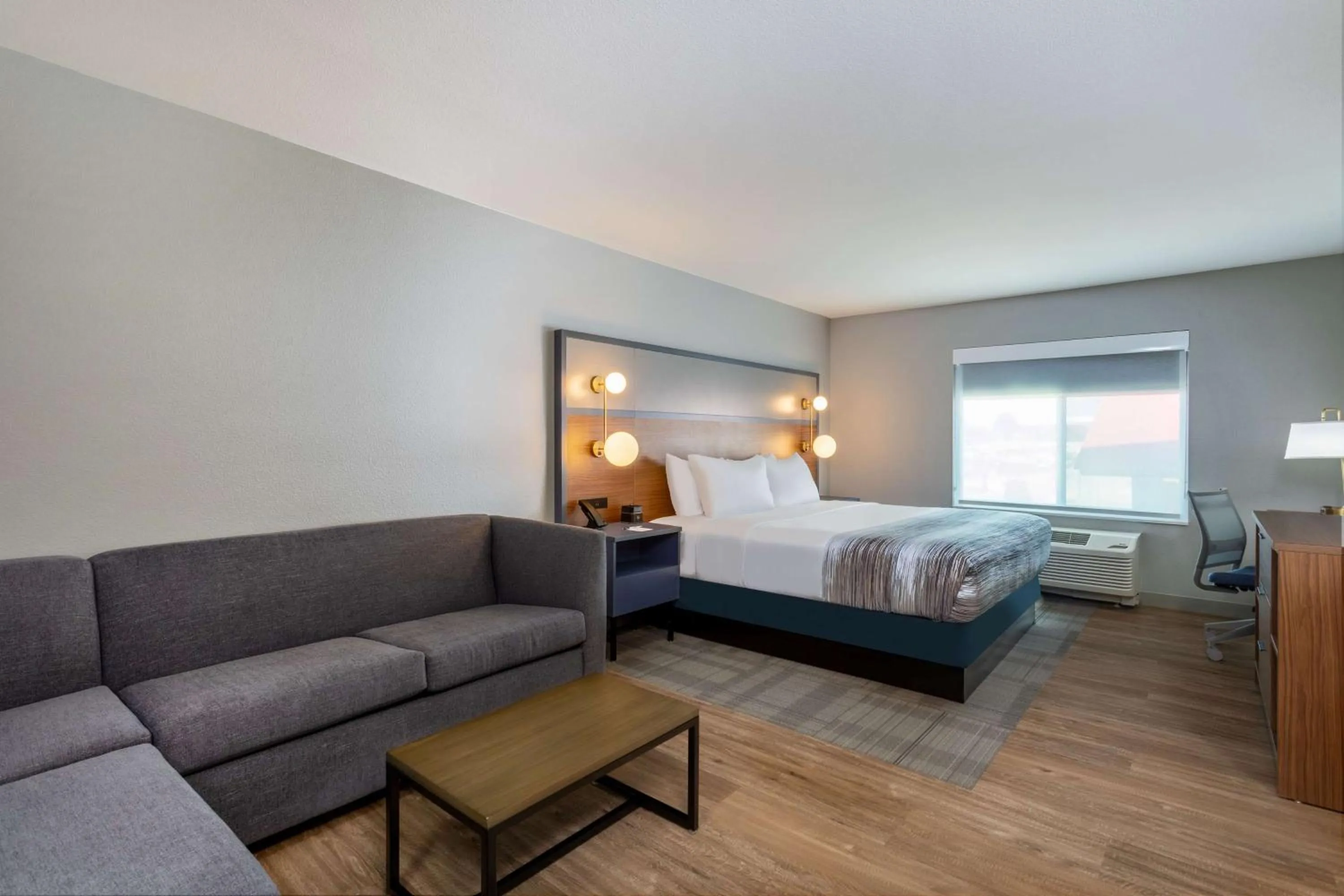 Photo of the whole room, Bed in AmericInn by Wyndham San Angelo