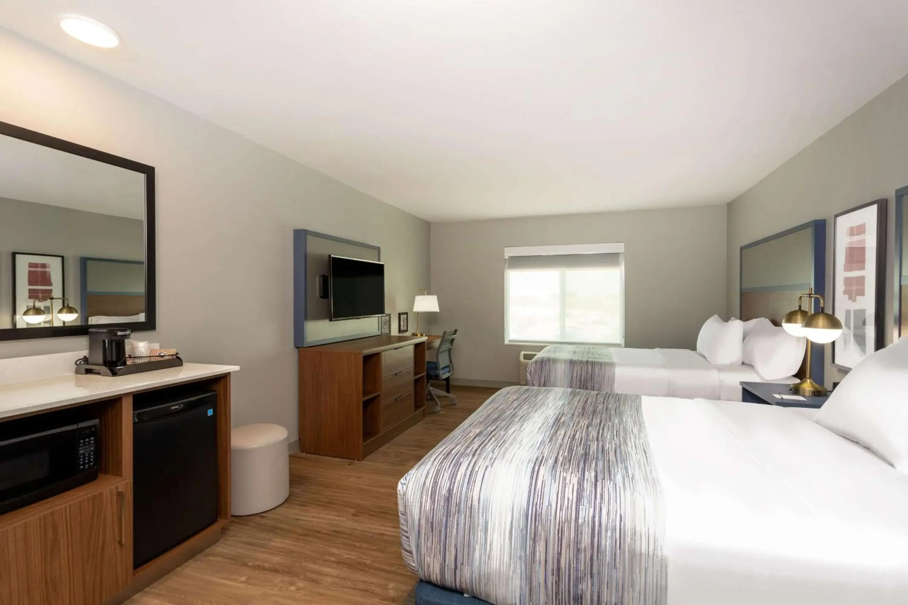 Business Queen Room with Two Queen Beds - Non-Smoking in AmericInn by Wyndham San Angelo Business Queen Room with Two Queen Beds - Non-Smoking in AmericInn by Wyndham San Angelo