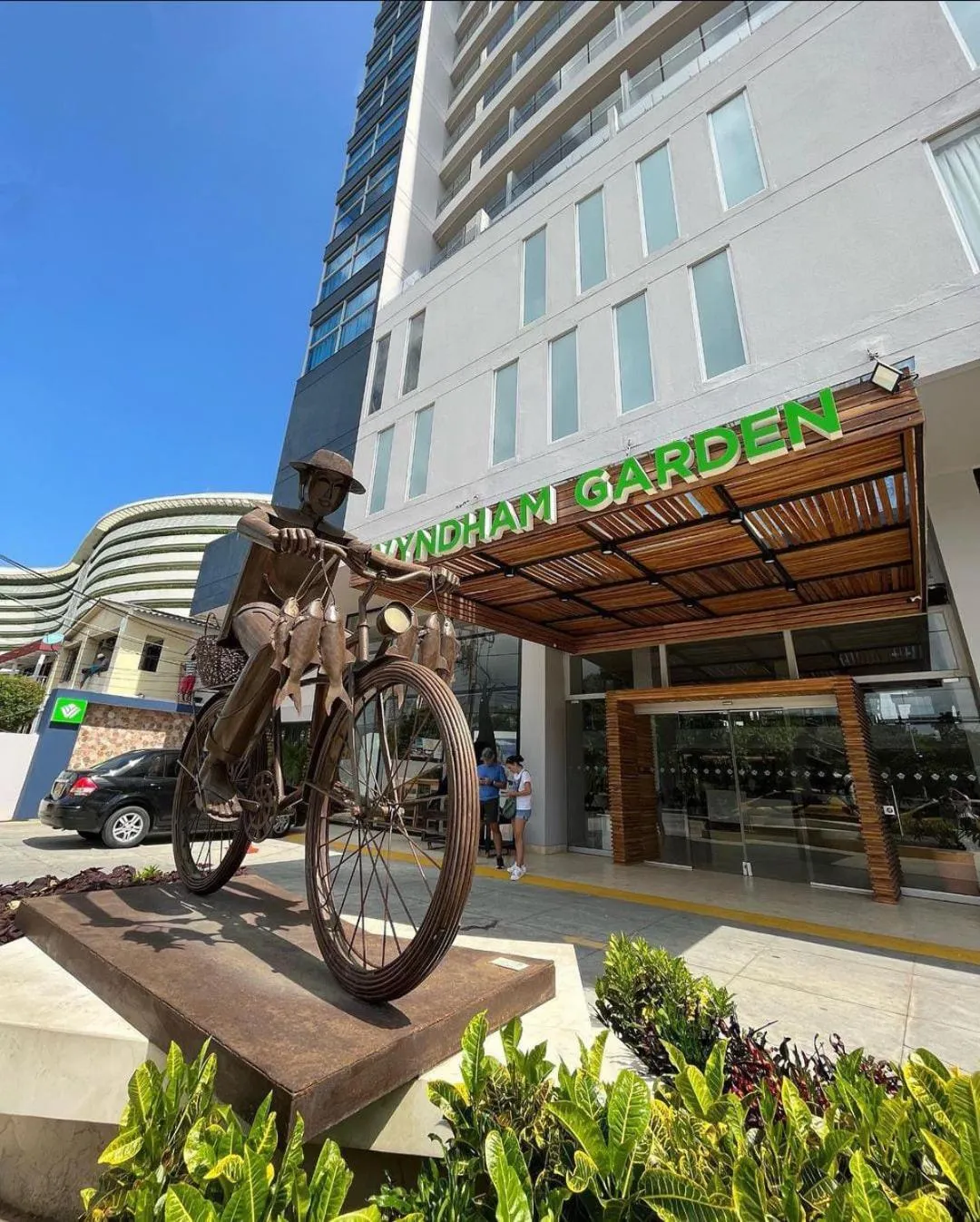 Facade/entrance in Wyndham Garden Cartagena