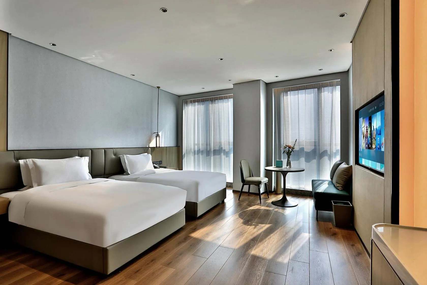 Photo of the whole room, Bed in Wyndham Garden Hangzhou Yuhang