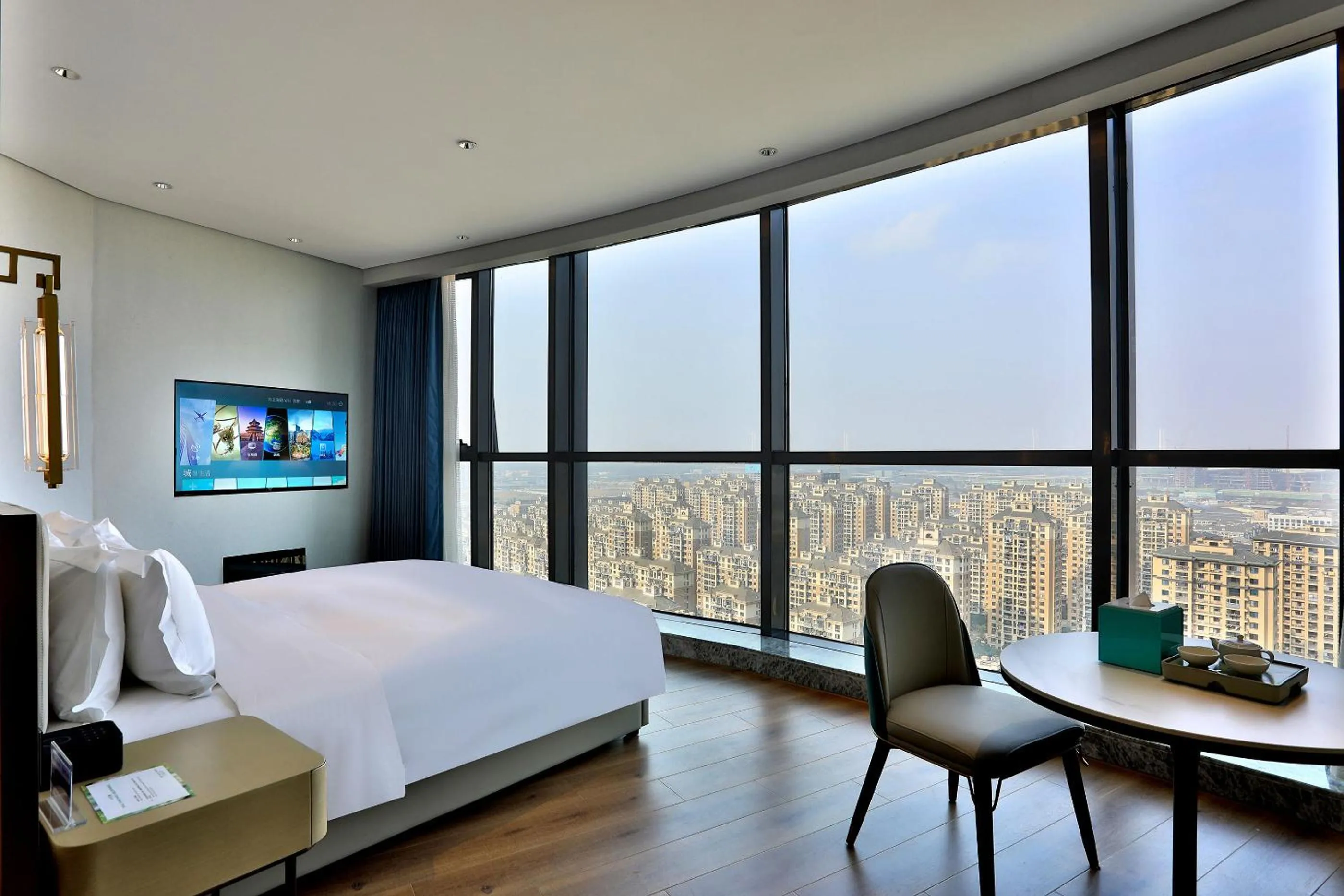 Photo of the whole room, Bed in Wyndham Garden Hangzhou Yuhang