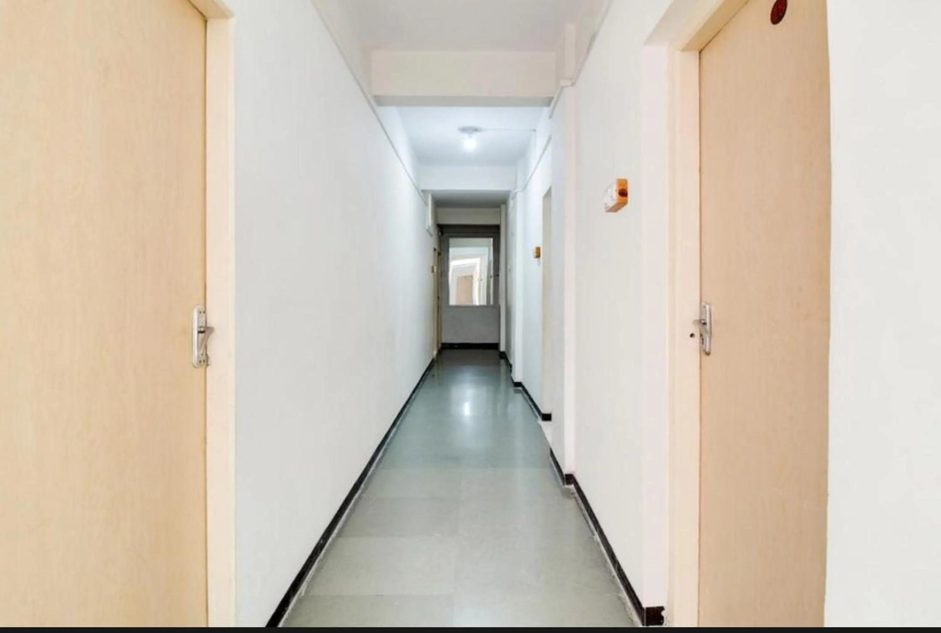 Property building in Hotel Rahi