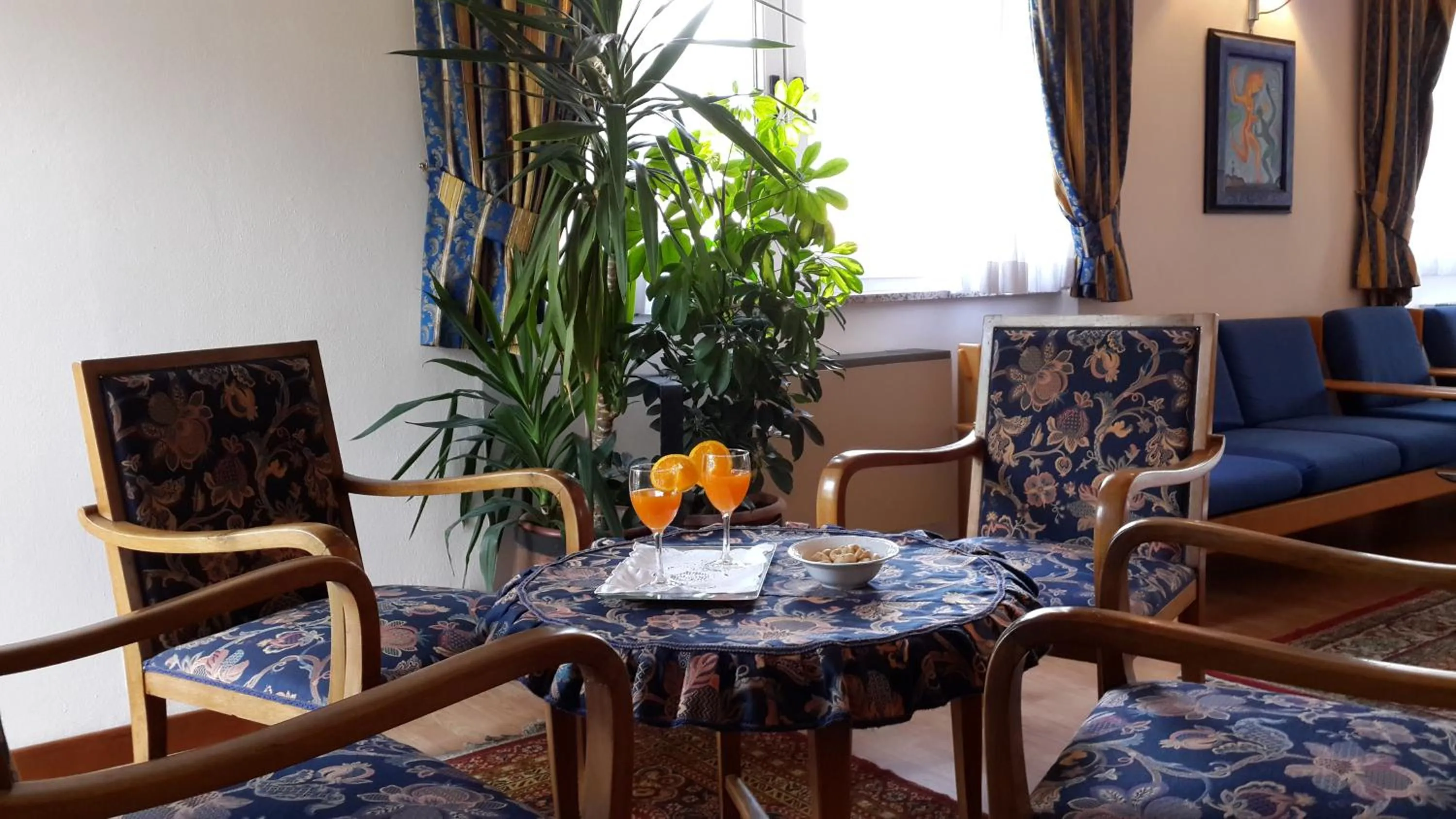 Lounge or bar in Hotel Dolomiti