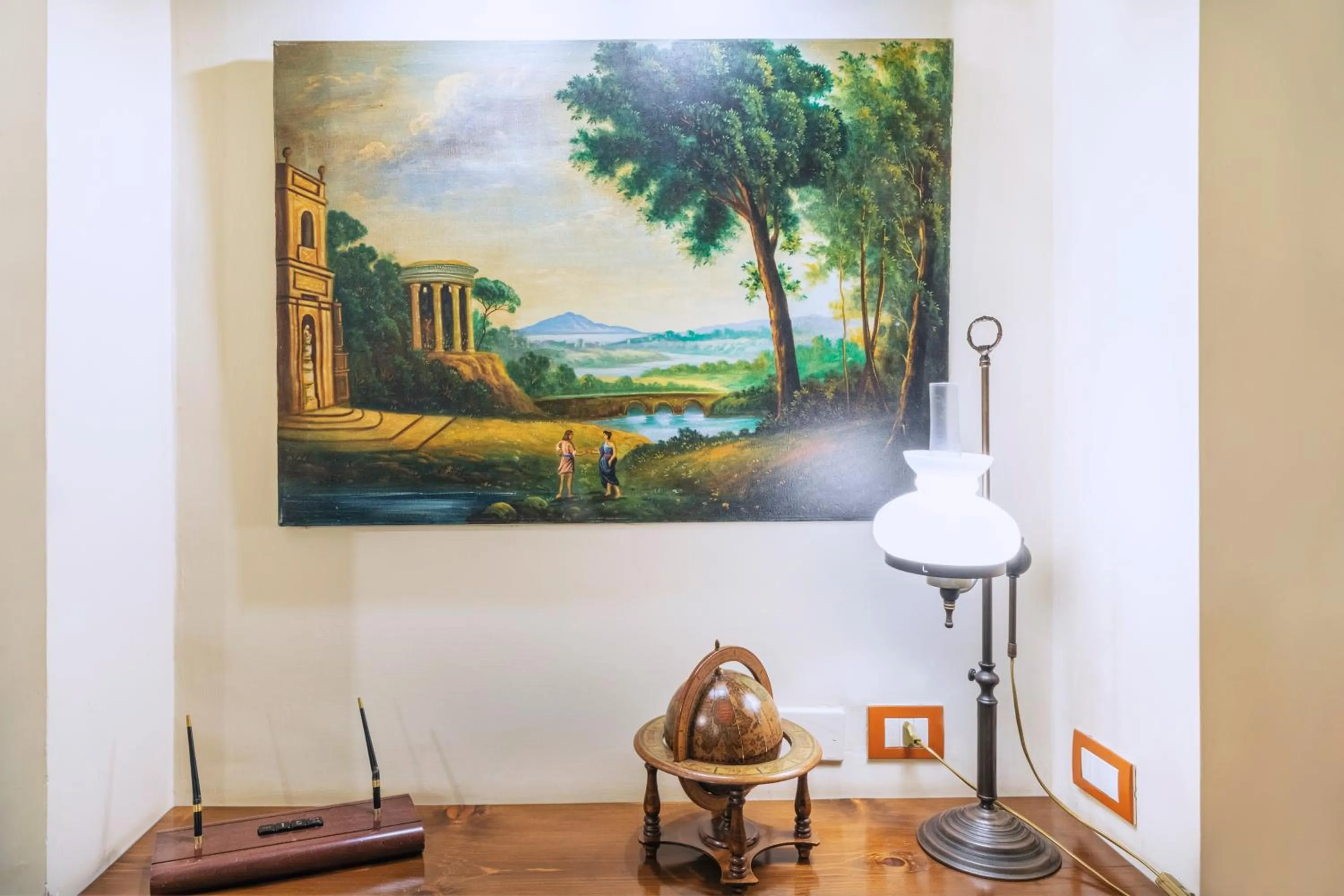 Decorative detail in Hotel Il Convento