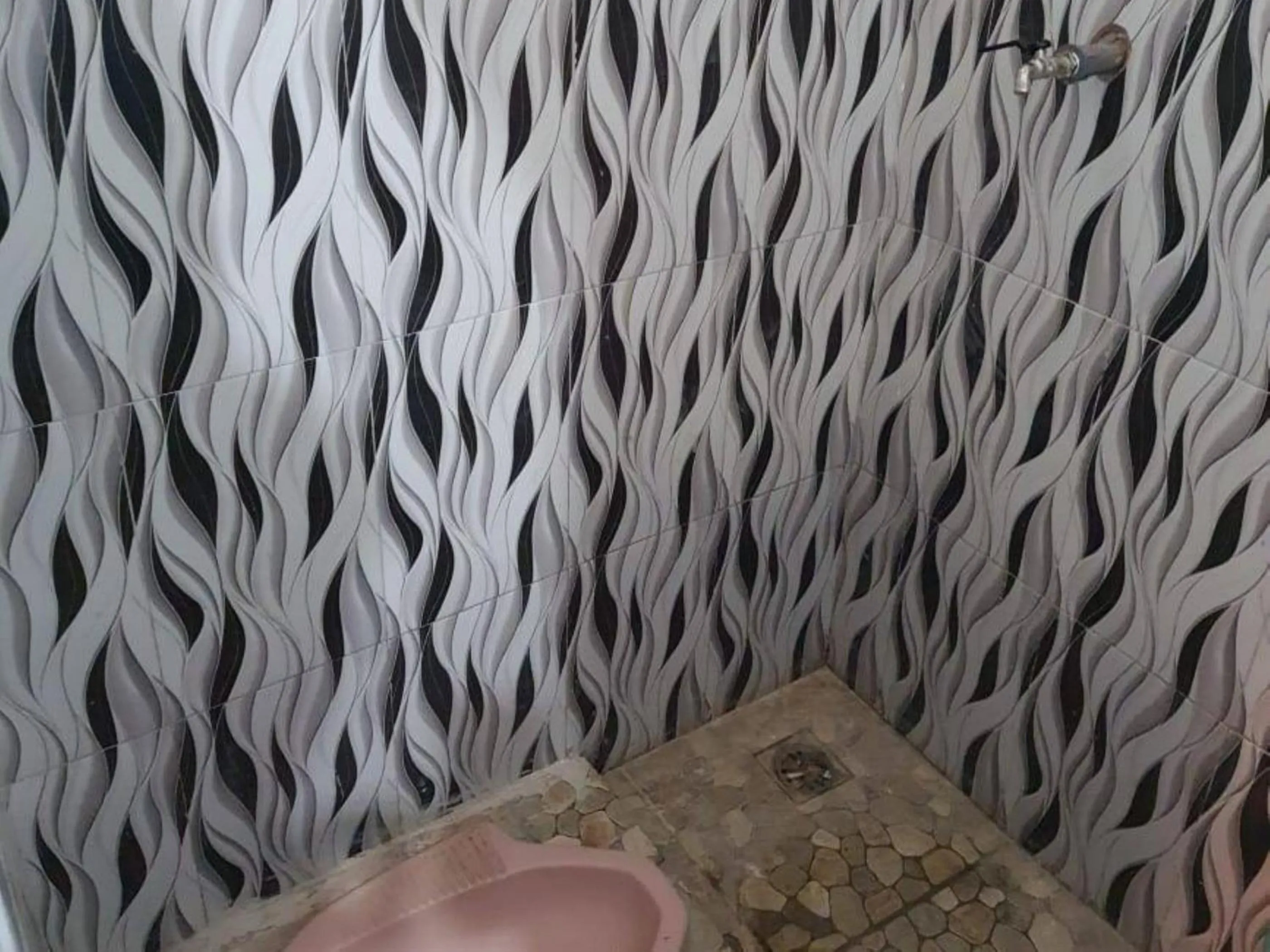 Bathroom in RedDoorz Syariah at Labuhan Maringgai Lampung