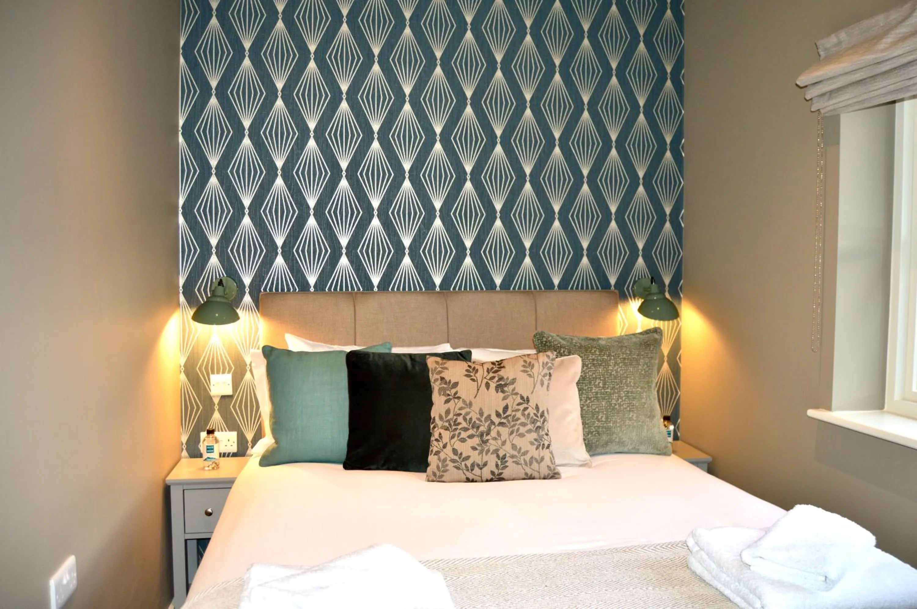 Bedroom, Bed in The Nest Hotel & Restaurant