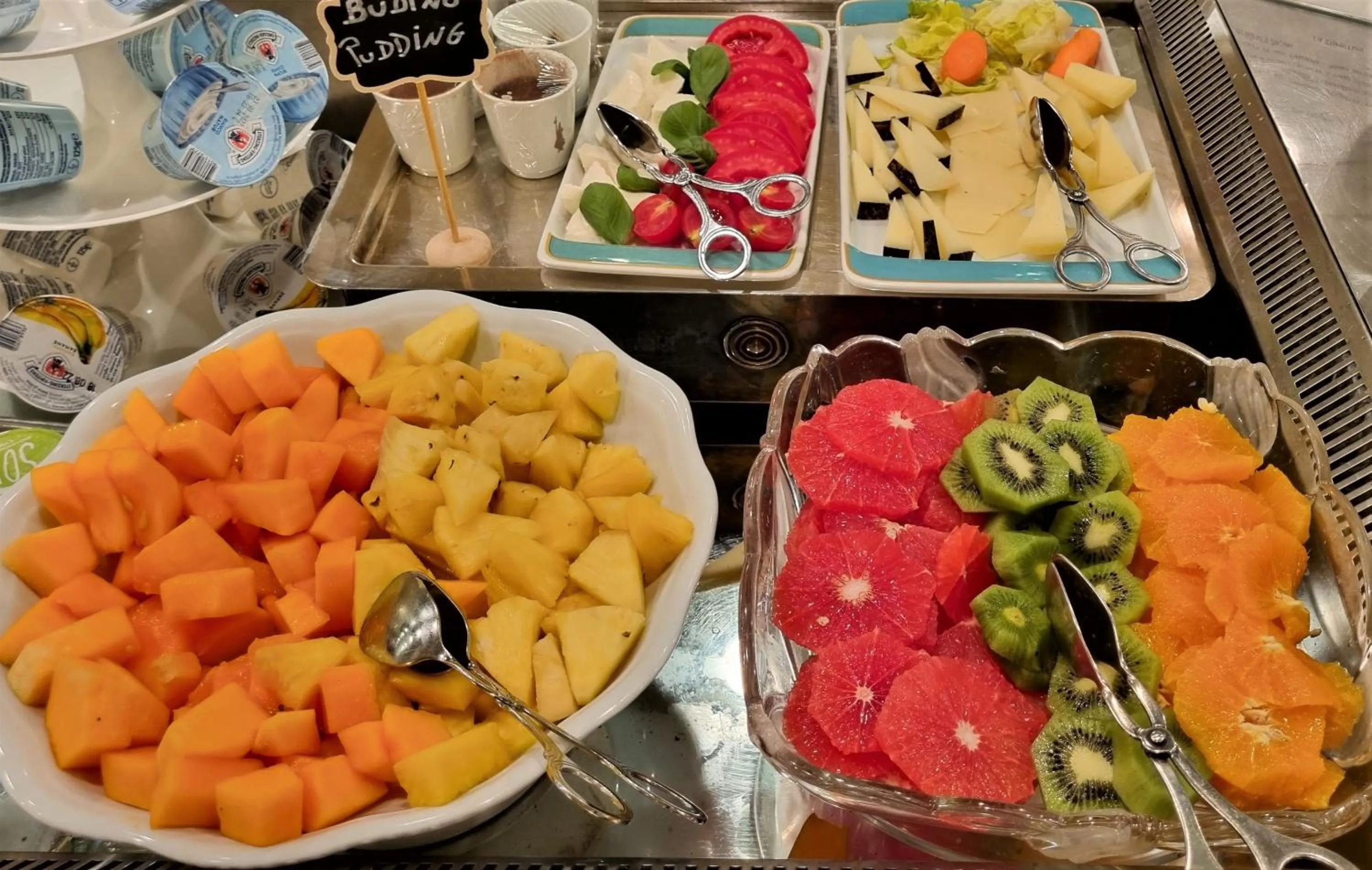 Breakfast in Art Hotel Orologio