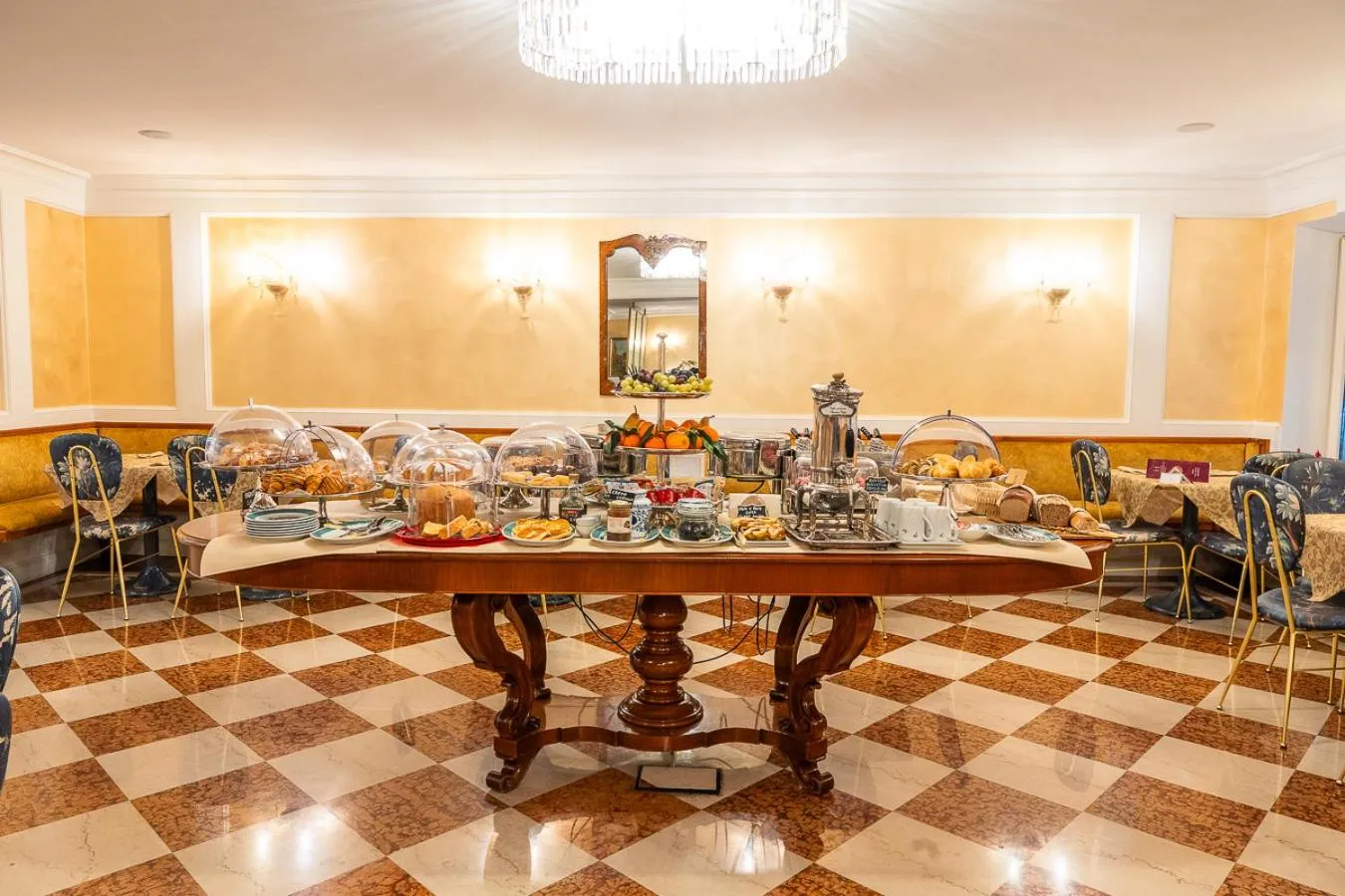 Living room in Art Hotel Orologio