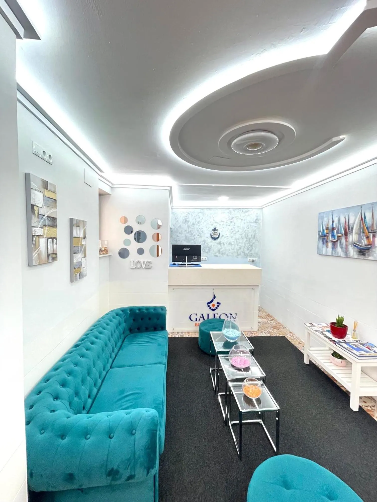 Seating area in Galeon Boutique Hotel