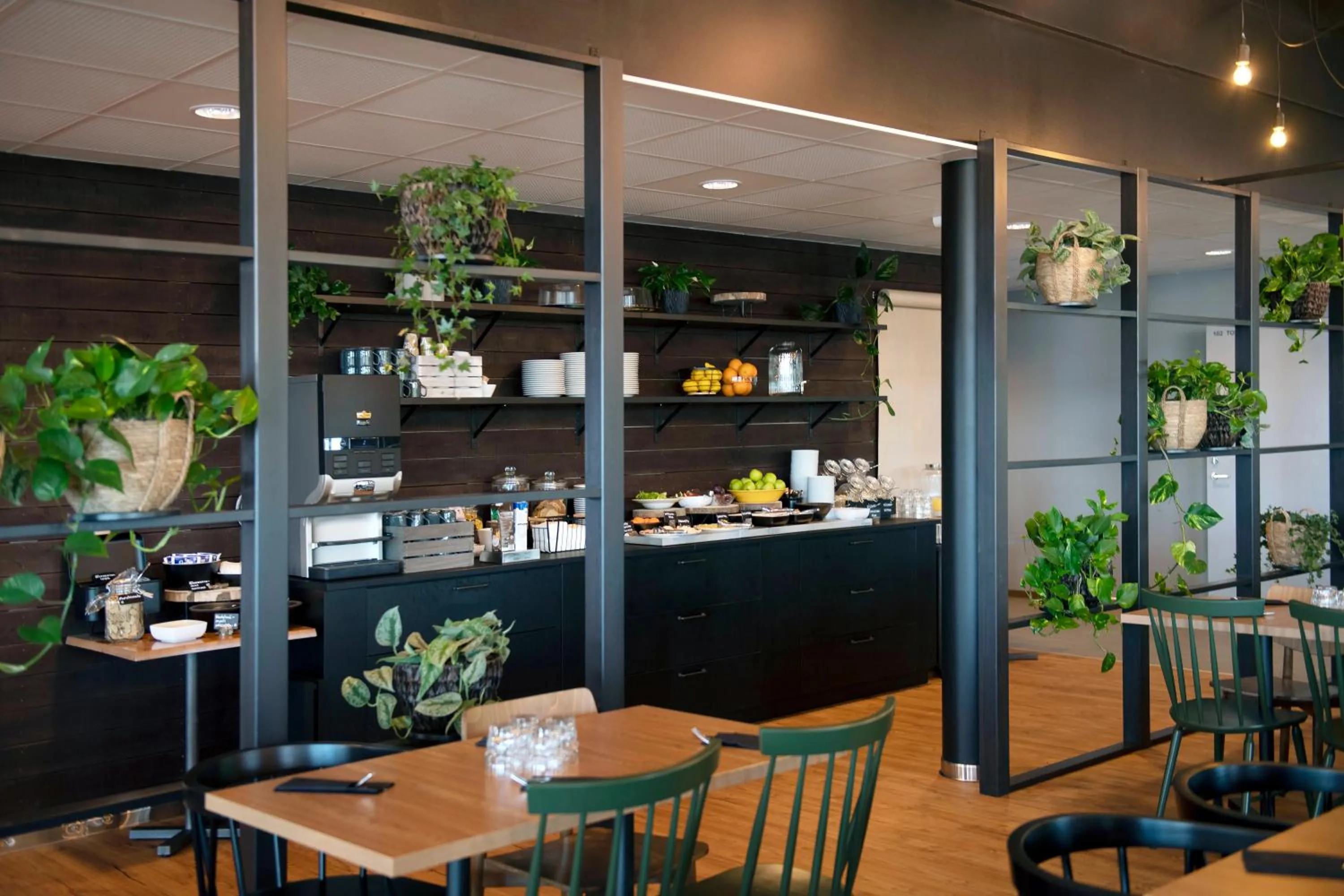 Buffet breakfast in Break Sokos Hotel Tykkimäki Resort