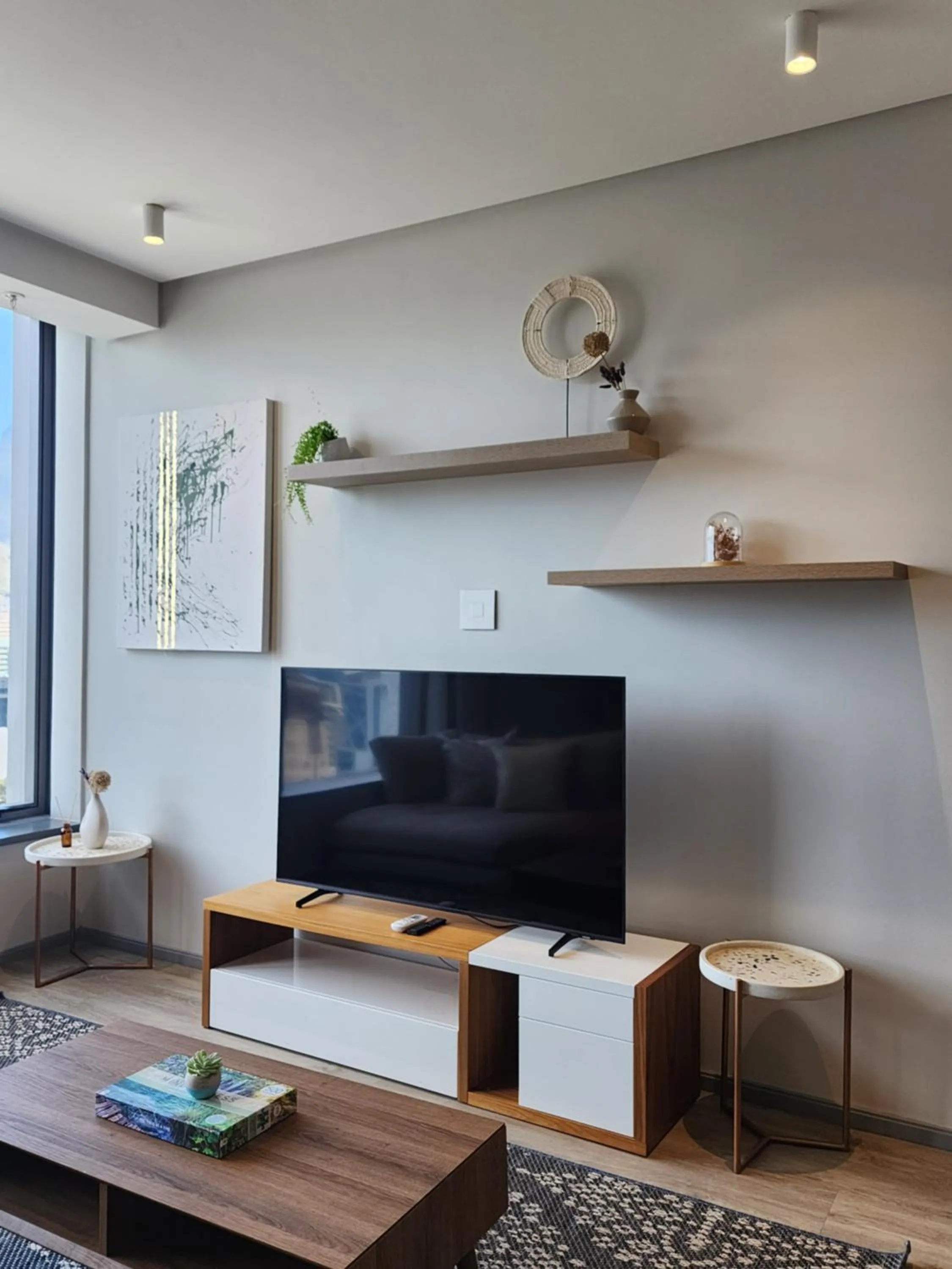 117 on Strand Luxury Apartments