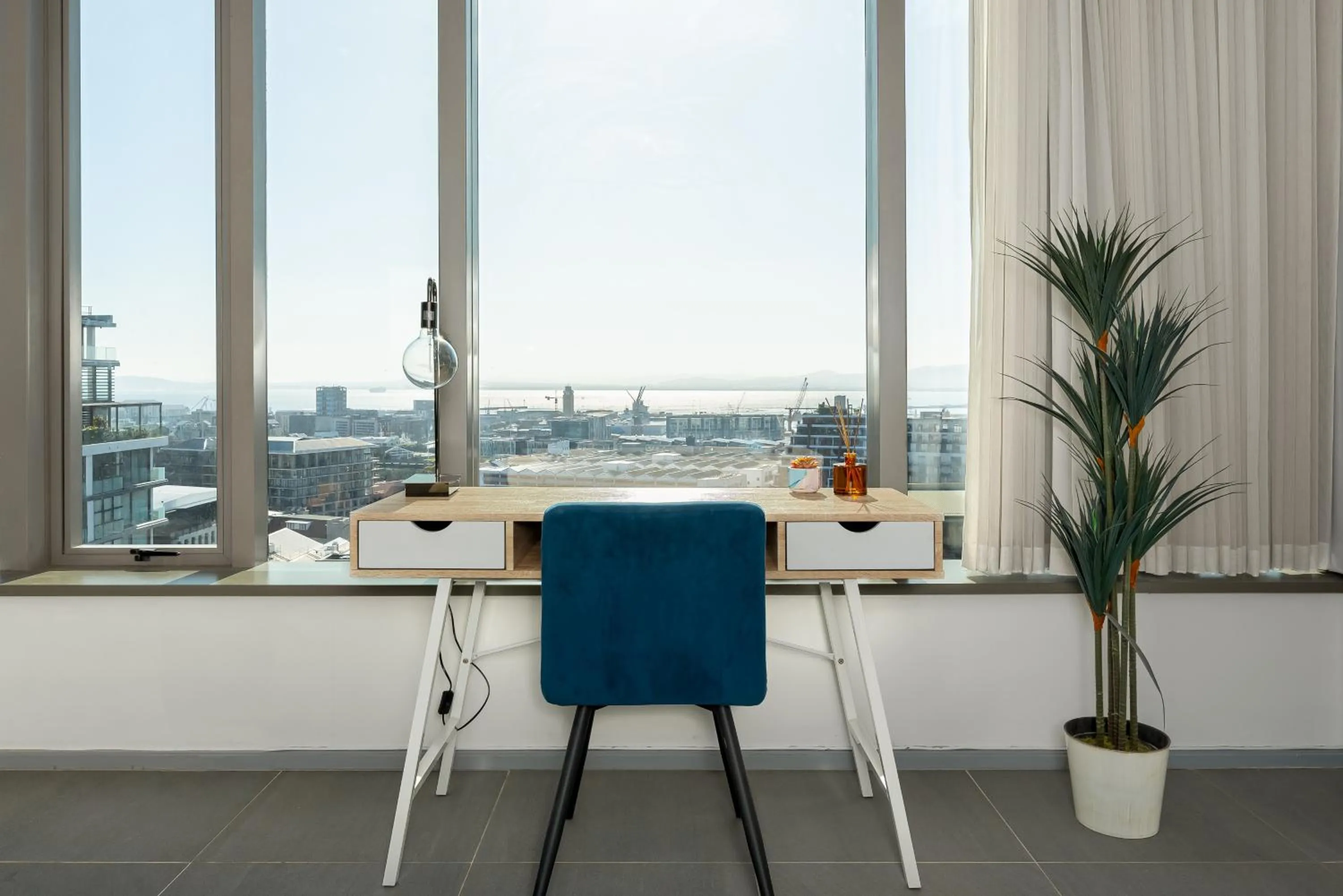 117 on Strand Luxury Apartments