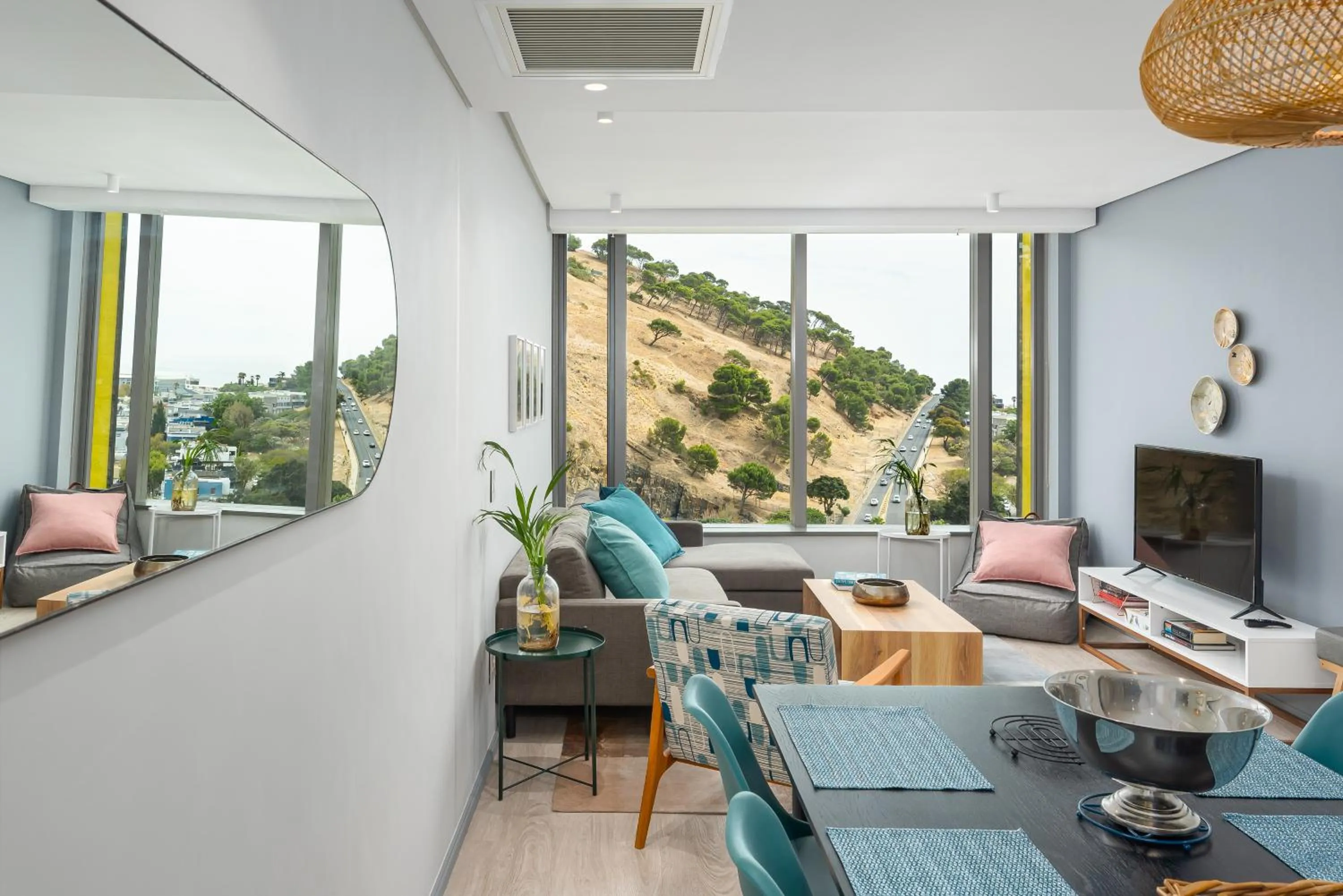 117 on Strand Luxury Apartments