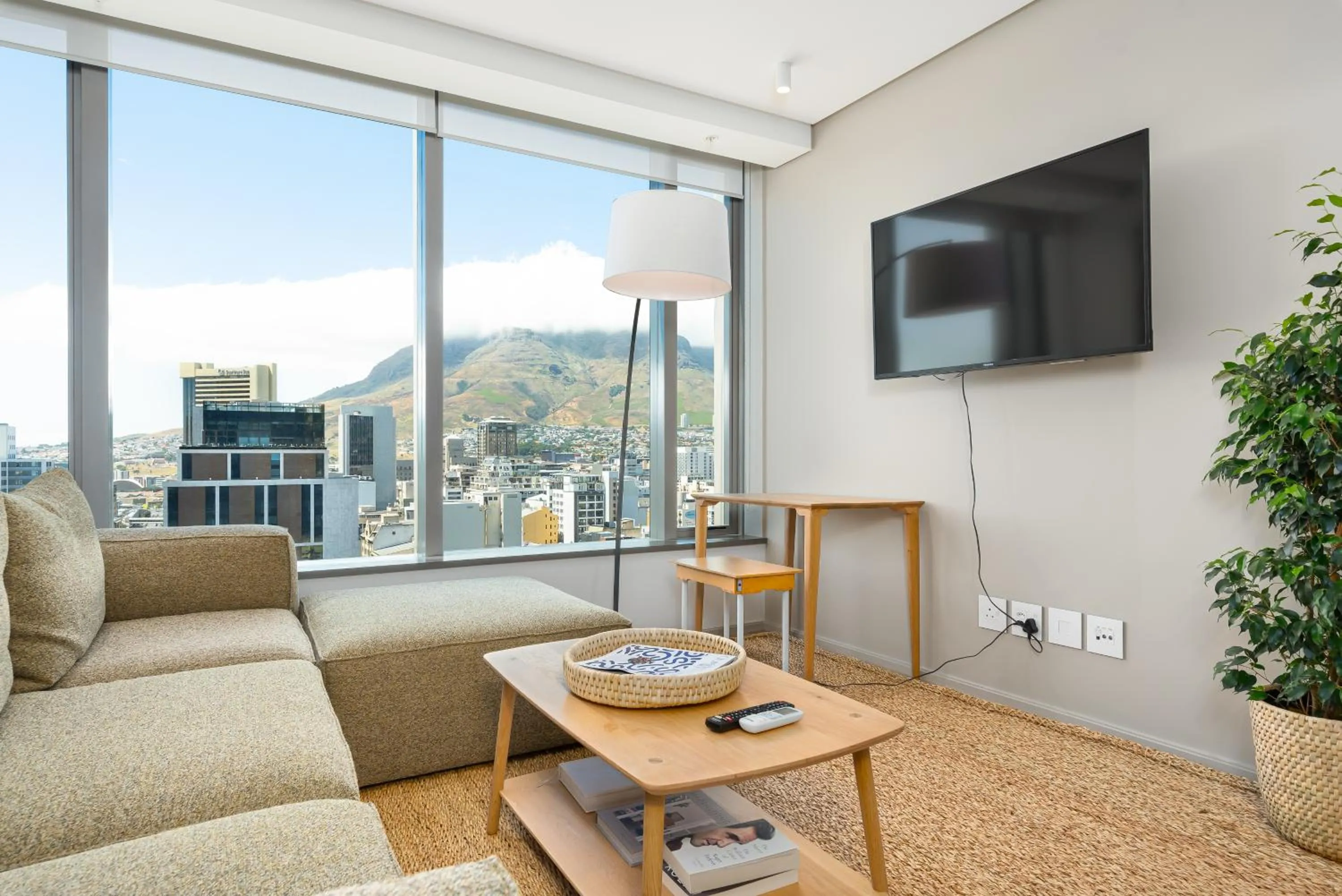 117 on Strand Luxury Apartments