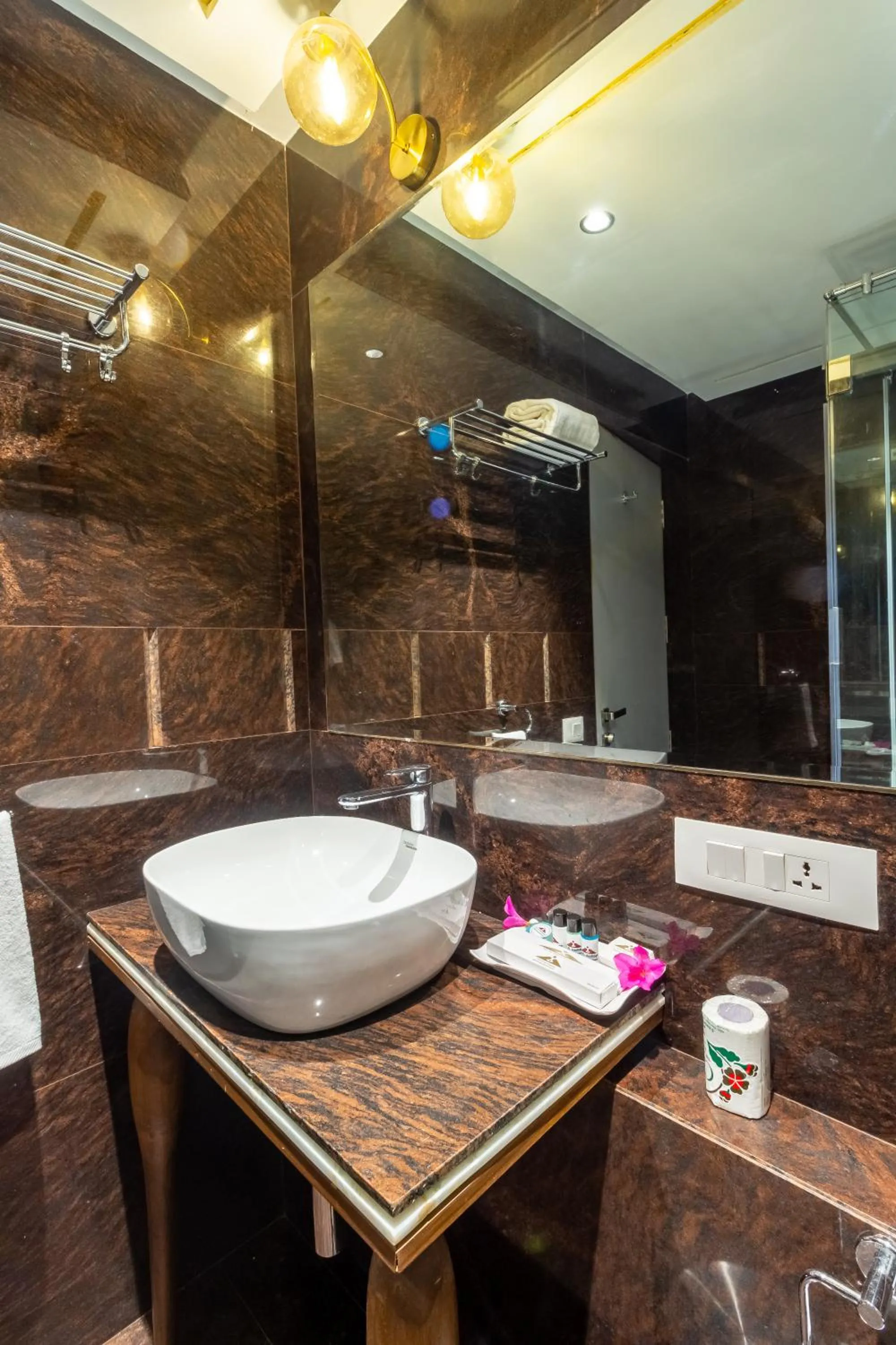 Bathroom in R R Heritage Resort Pure Vegetarian