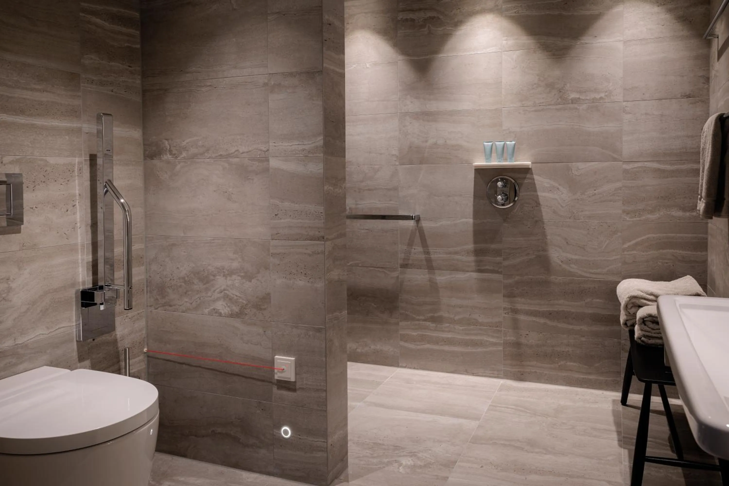 acessibility in Pillows Grand Boutique Hotel Maurits at the Park - Small Luxury Hotels