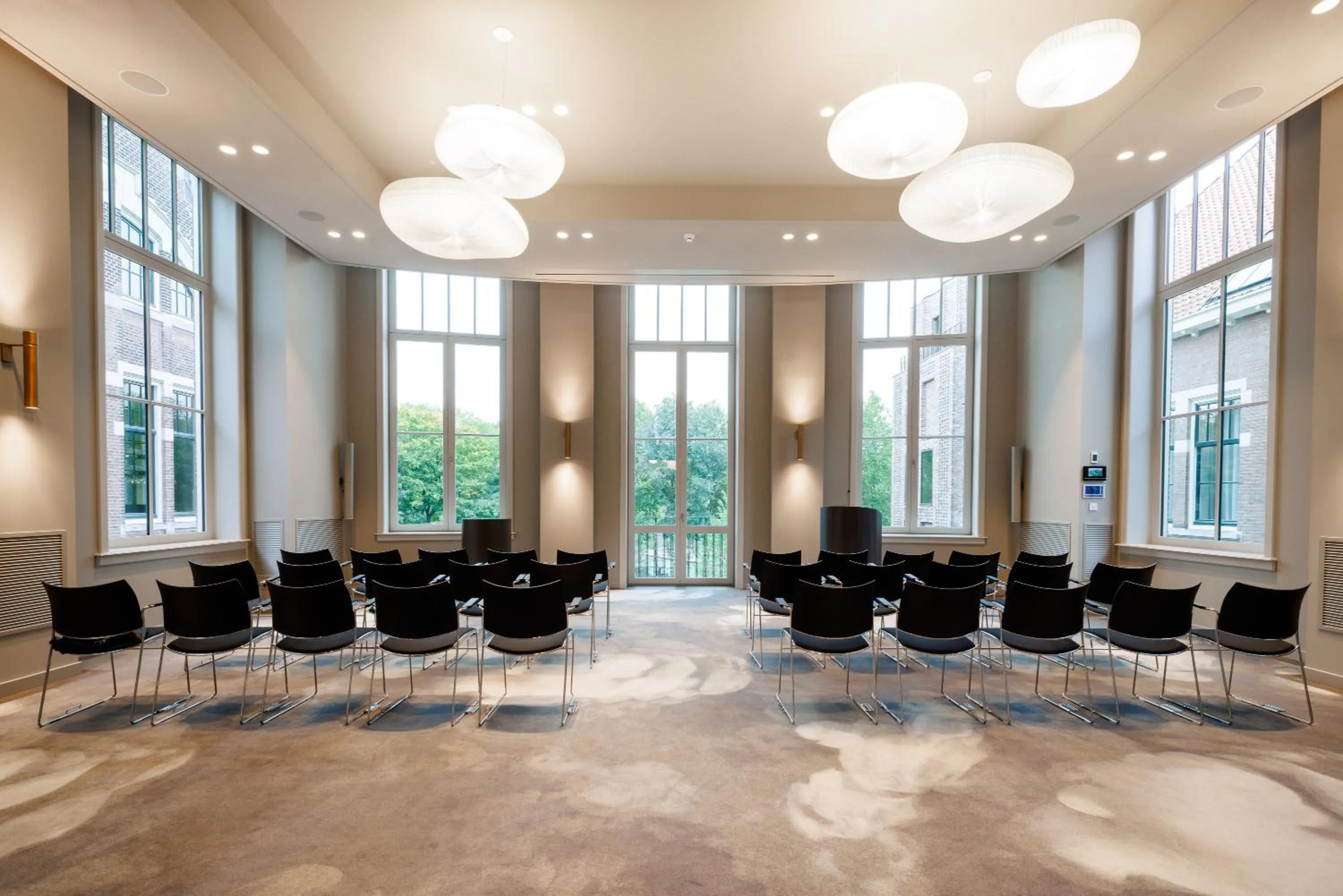 Meeting/conference room in Pillows Grand Boutique Hotel Maurits at the Park - Small Luxury Hotels