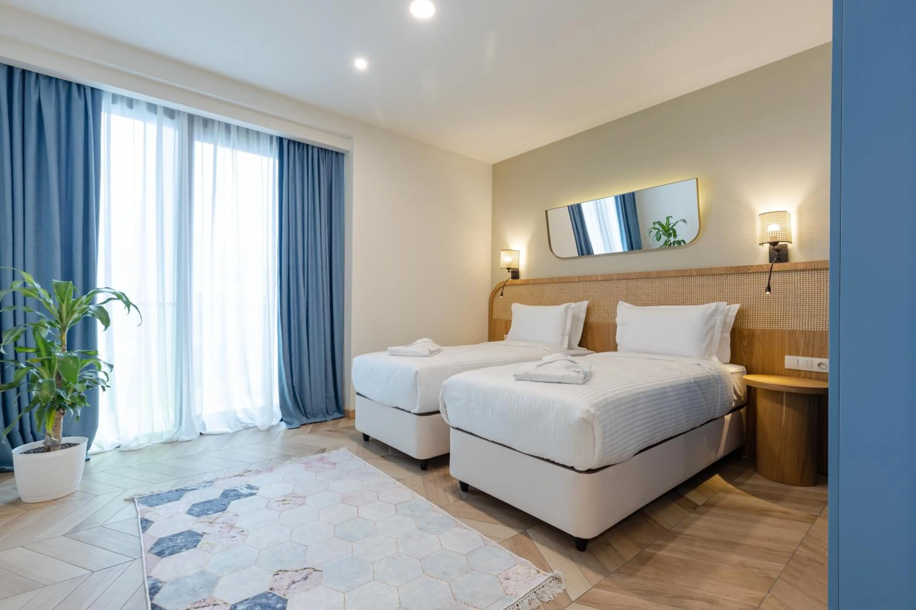 Bedroom, Bed in MiraMar Luxury Residences