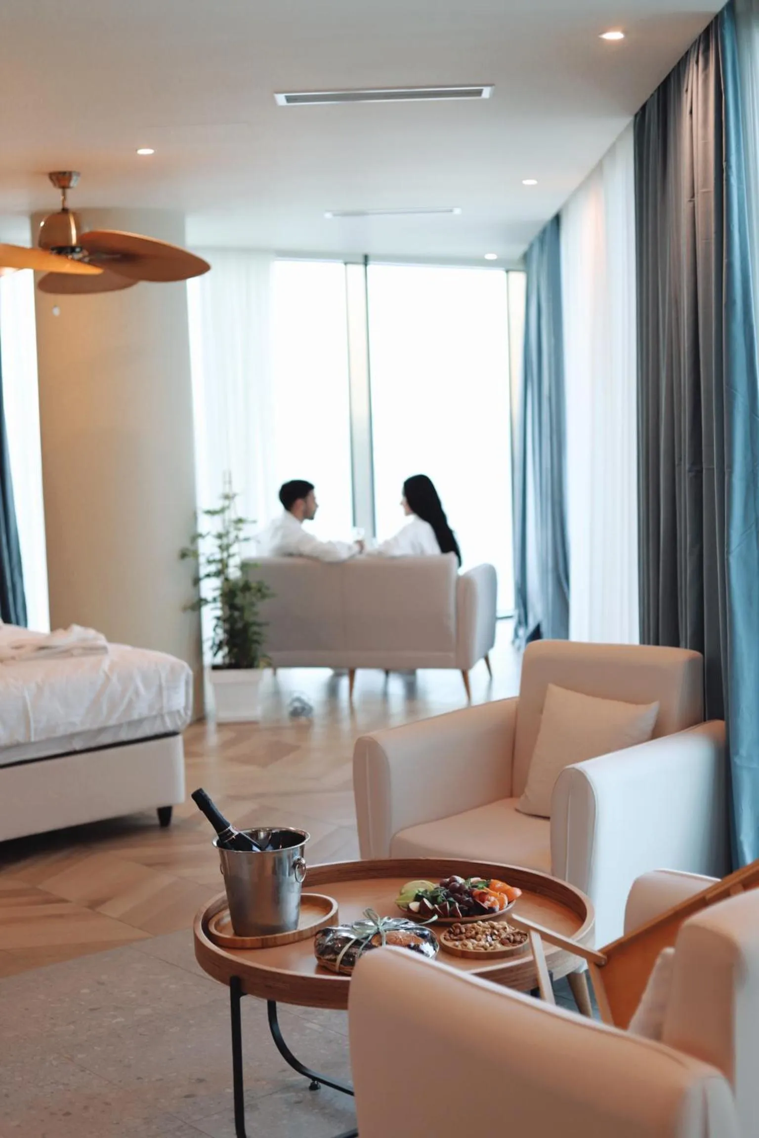 Seating area in MiraMar Luxury Residences