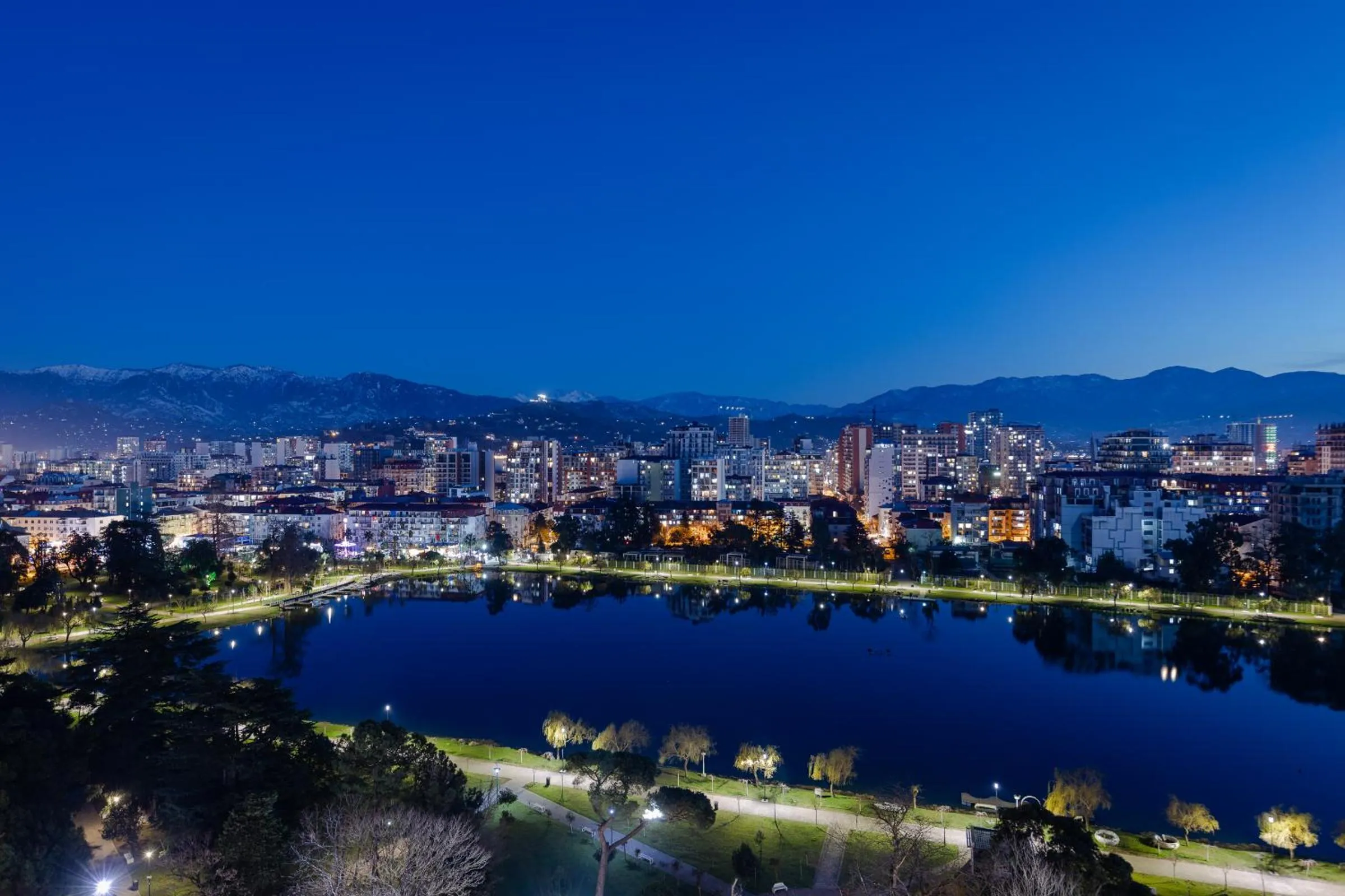 Neighbourhood in MiraMar Luxury Residences