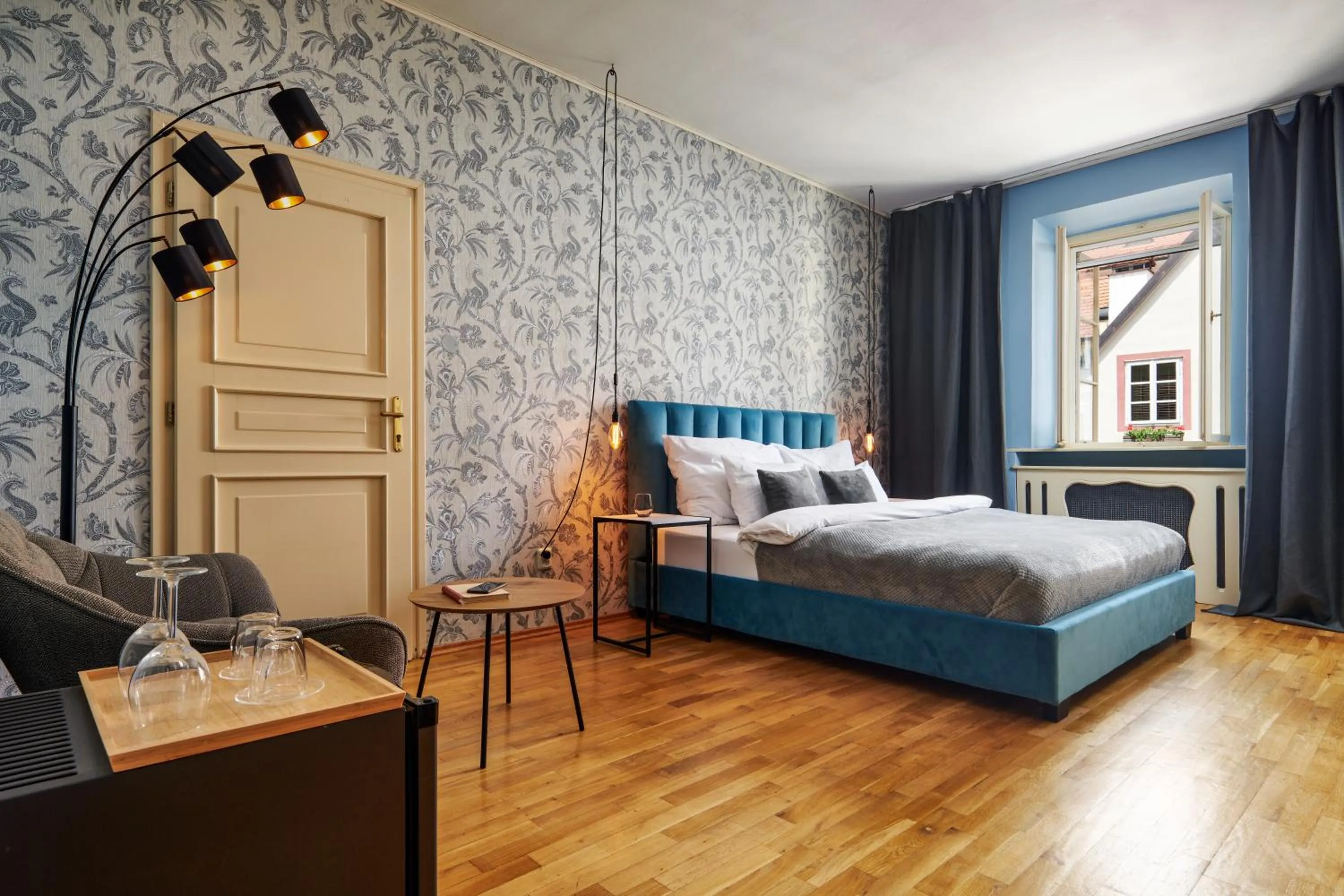 Bed in Orangerie Garden by KH