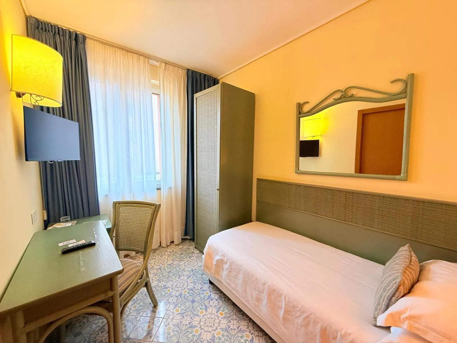 Bedroom, Bed in Hotel Villa Maria