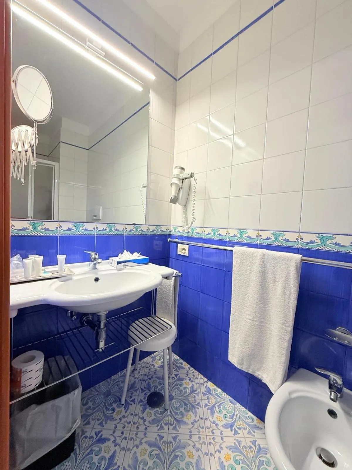 Bathroom in Hotel Villa Maria