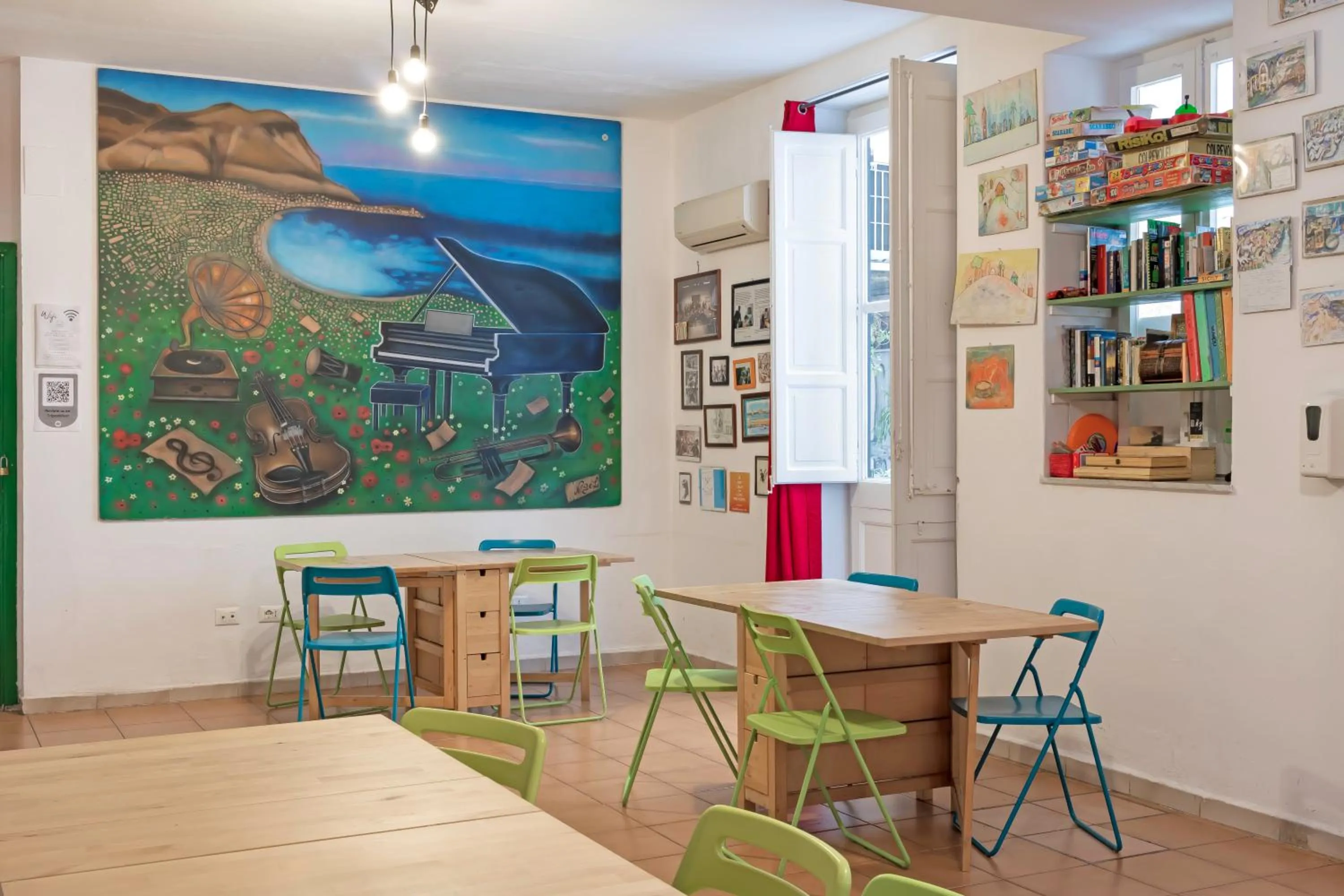 Children play ground in A Casa di Amici