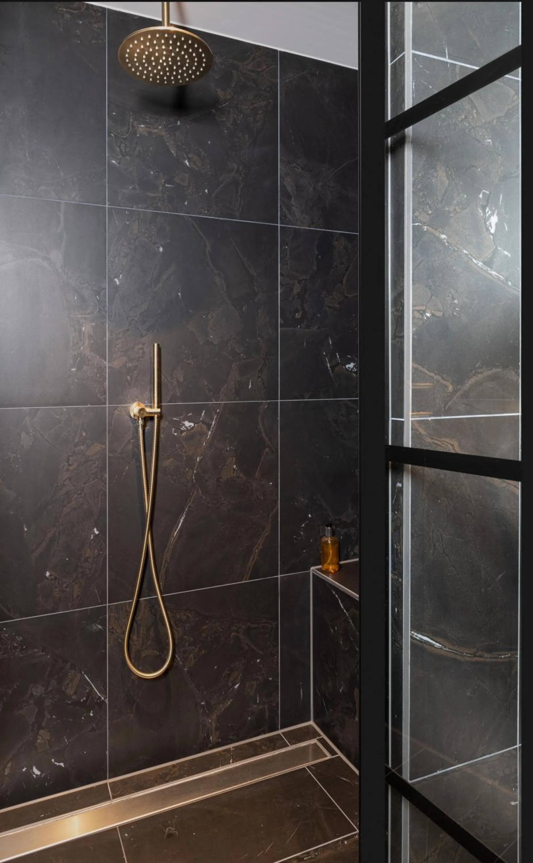 Shower in Boutiquehotel Princenjagt