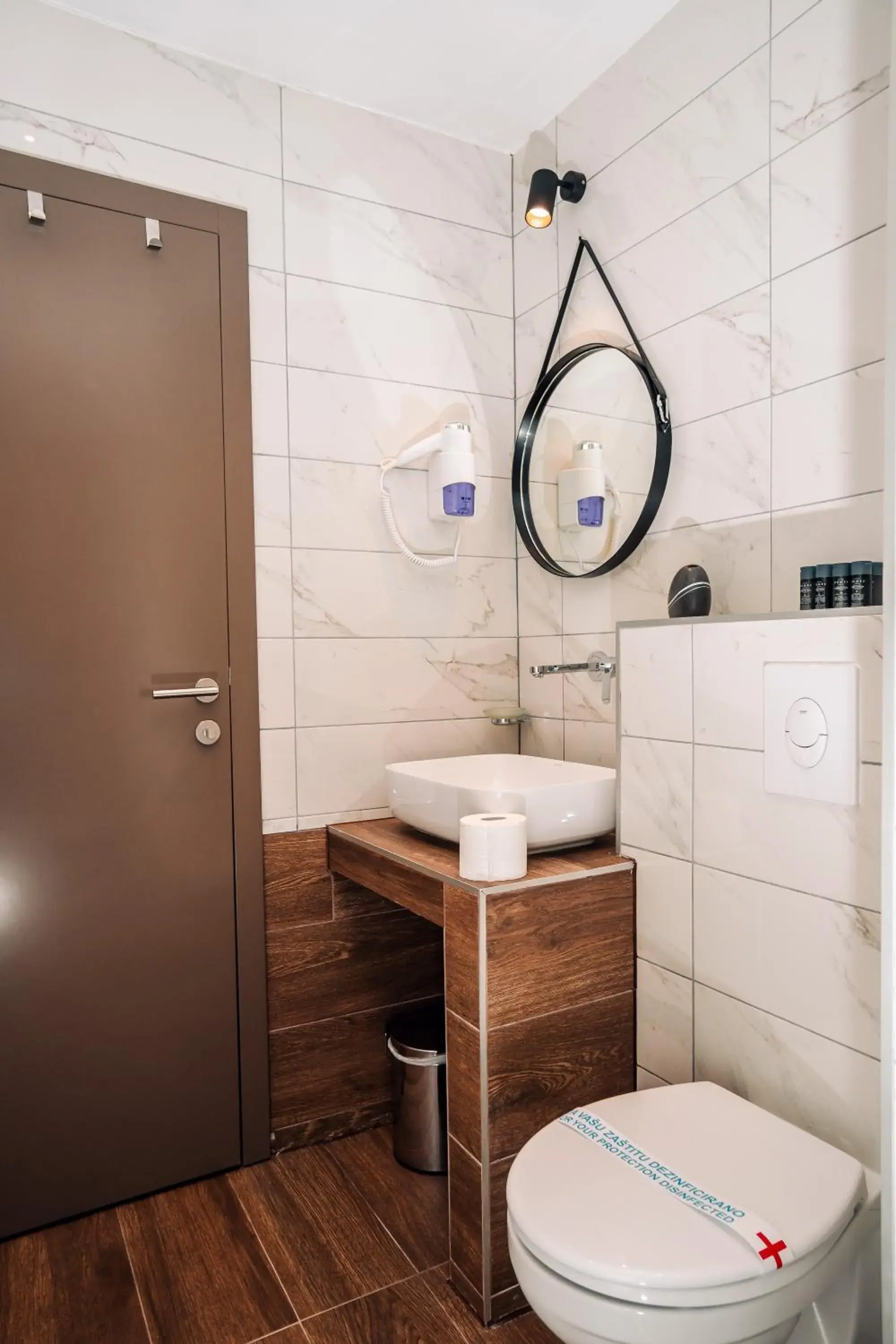 Premium Quadruple Room in Hotel Forest Premium Quadruple Room in Hotel Forest