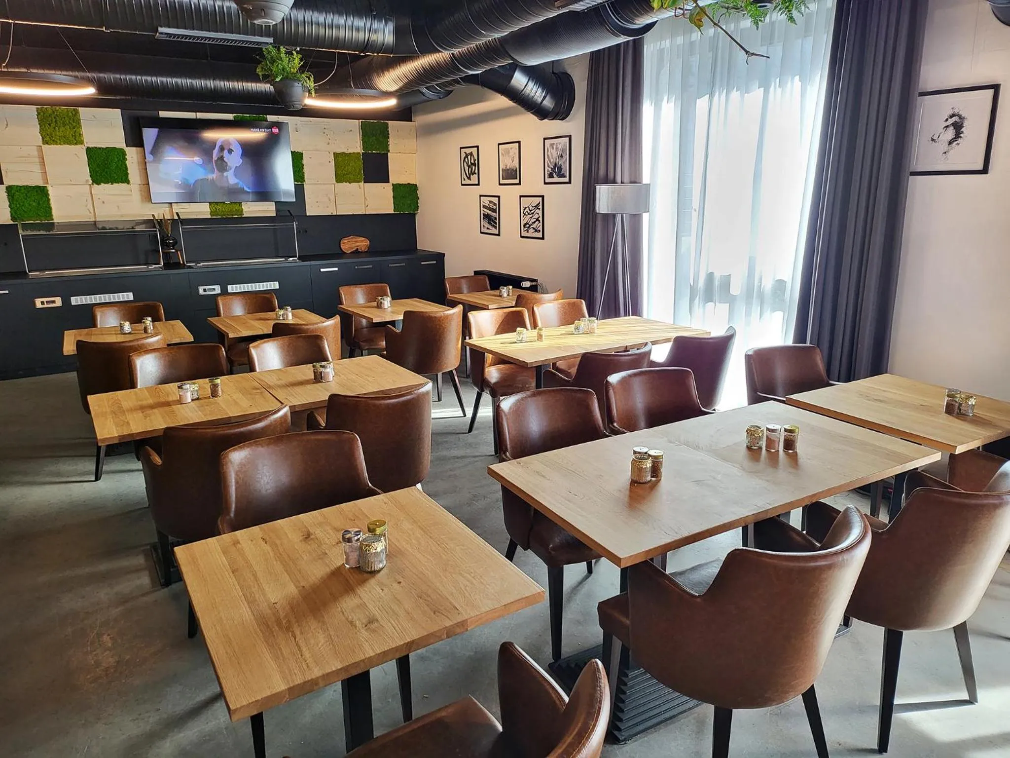 Breakfast in DORMERO Hotel Aschaffenburg