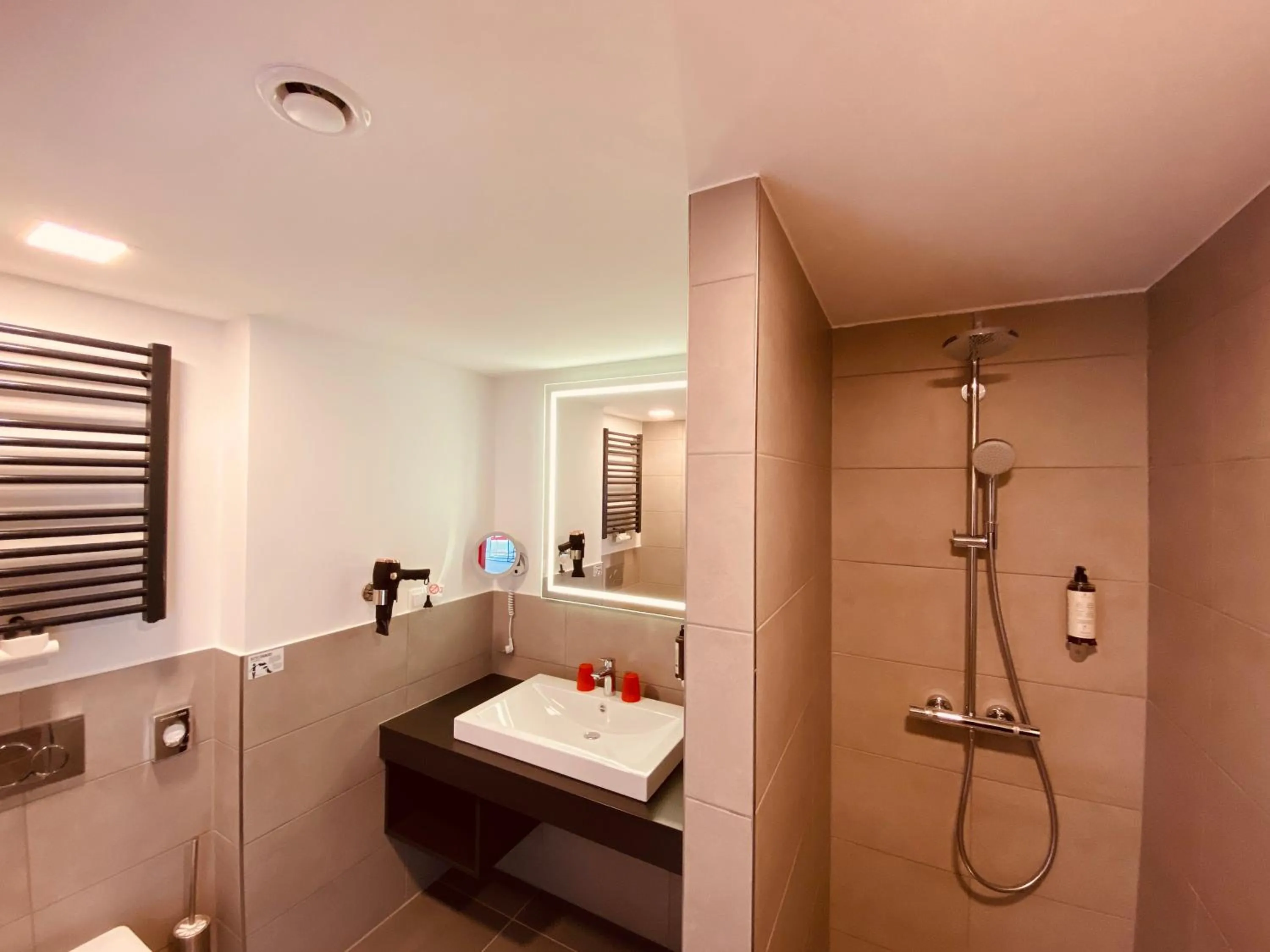 Bathroom in DORMERO Hotel Hof