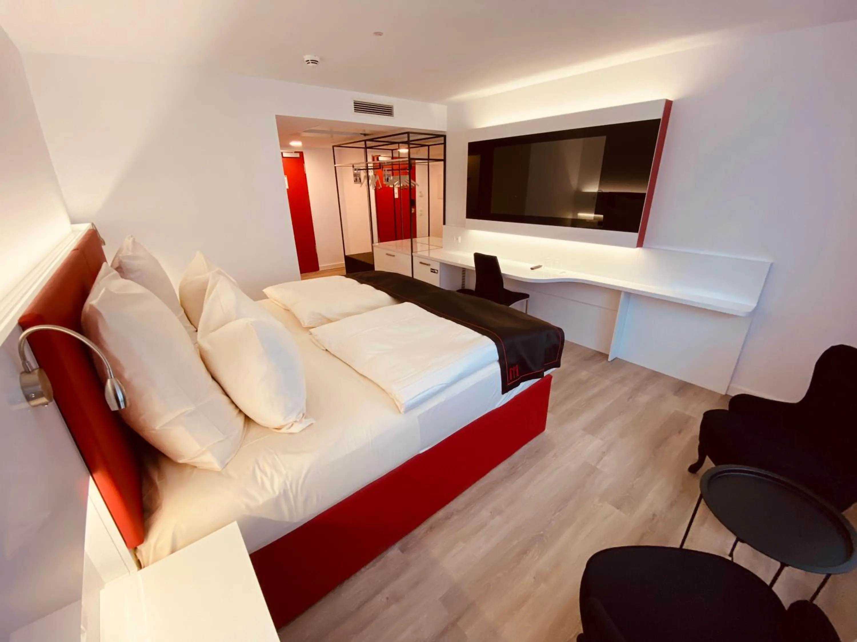 Photo of the whole room in DORMERO Hotel Hof