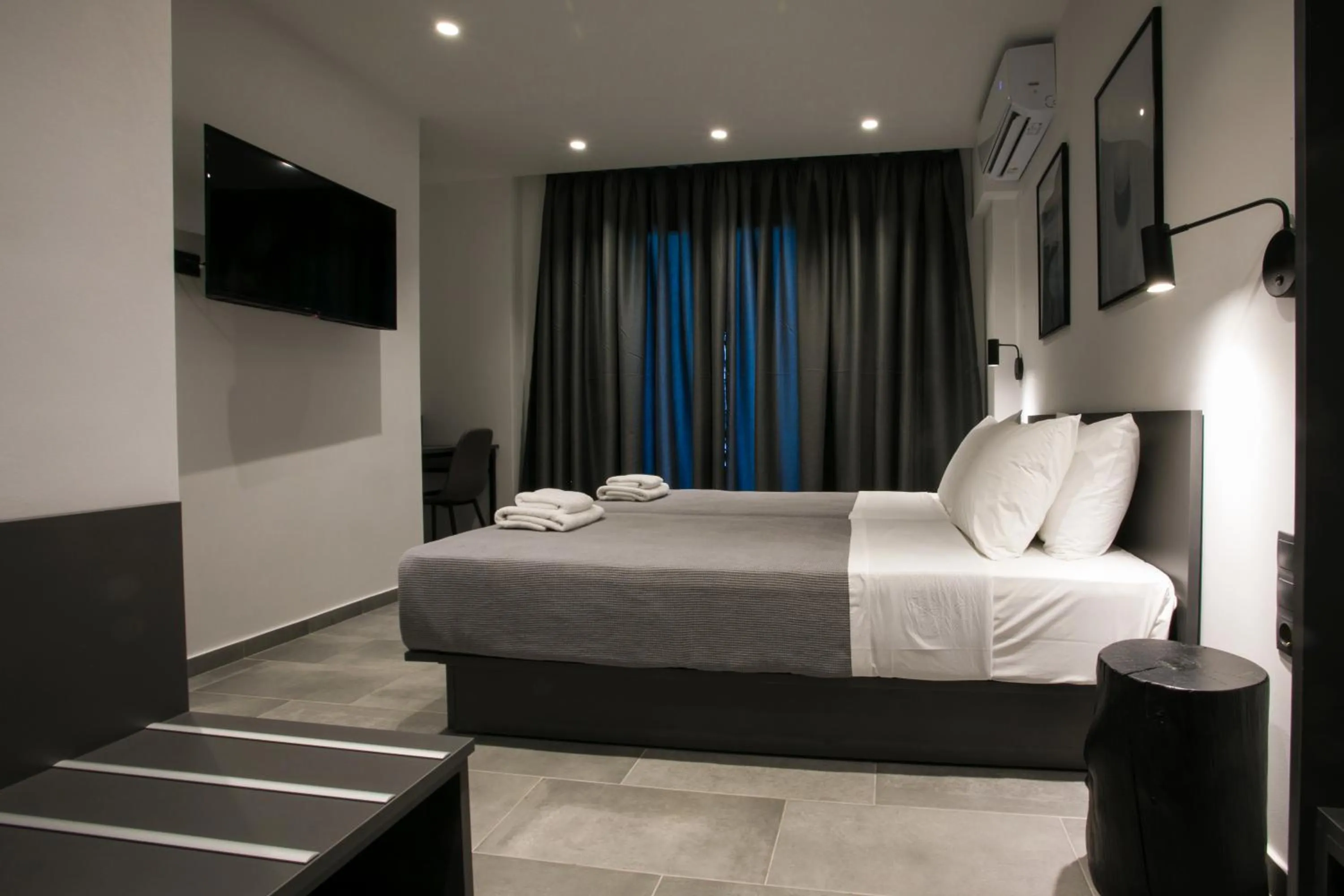 TV and multimedia, Bed in White Trilogy