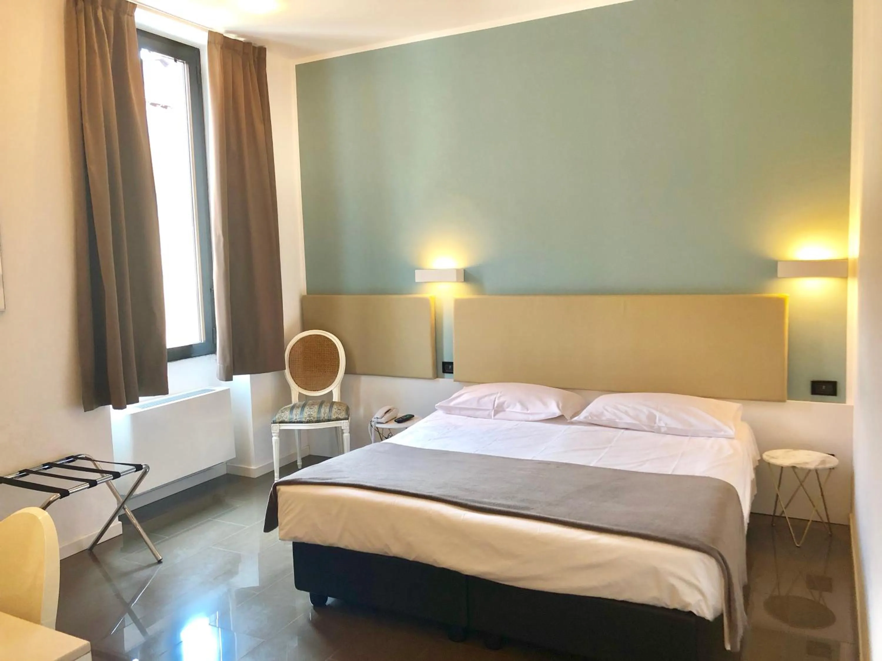 Photo of the whole room, Bed in Demidoff Hotel Milano