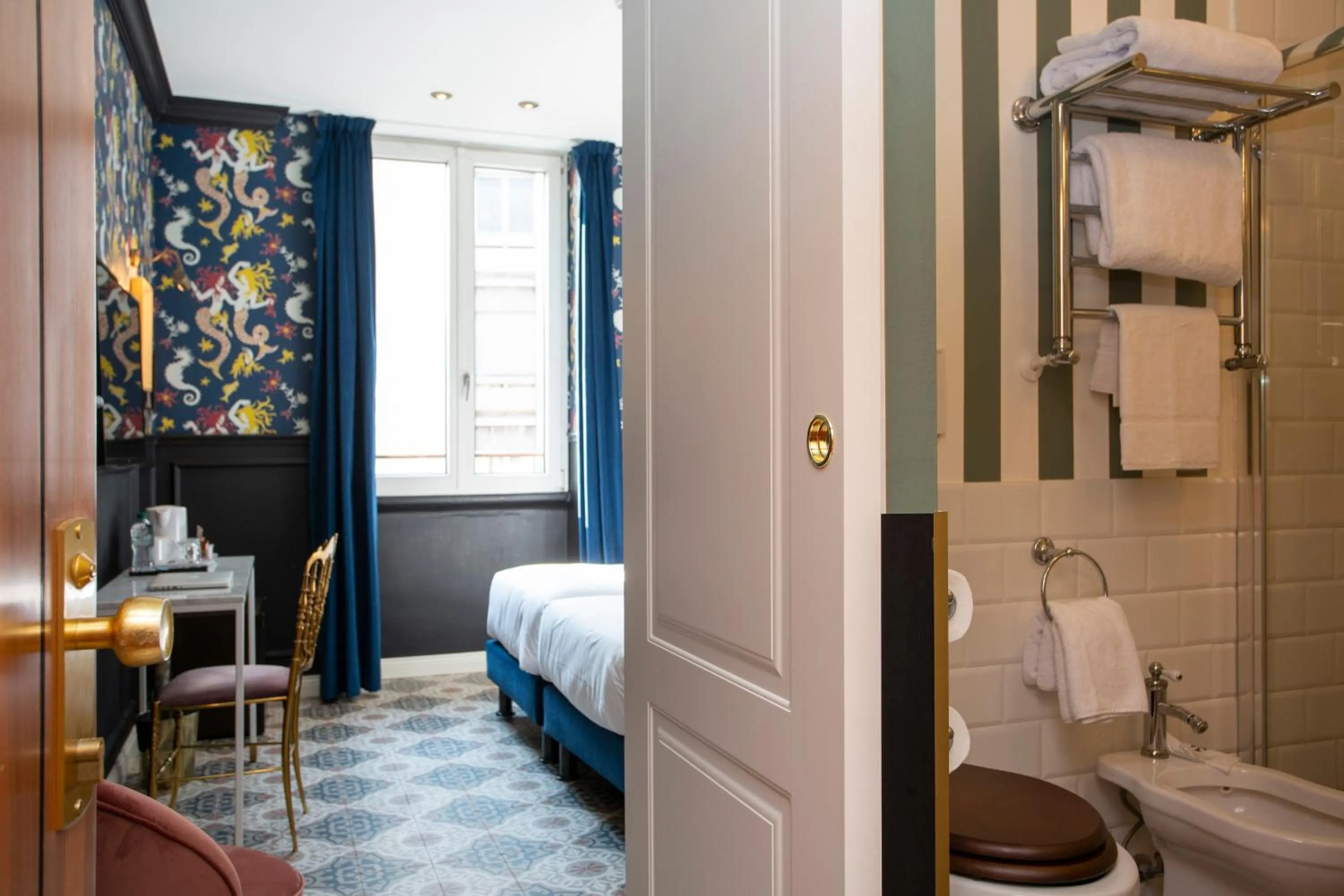 Photo of the whole room, Bed in Casual Eclettico Milano