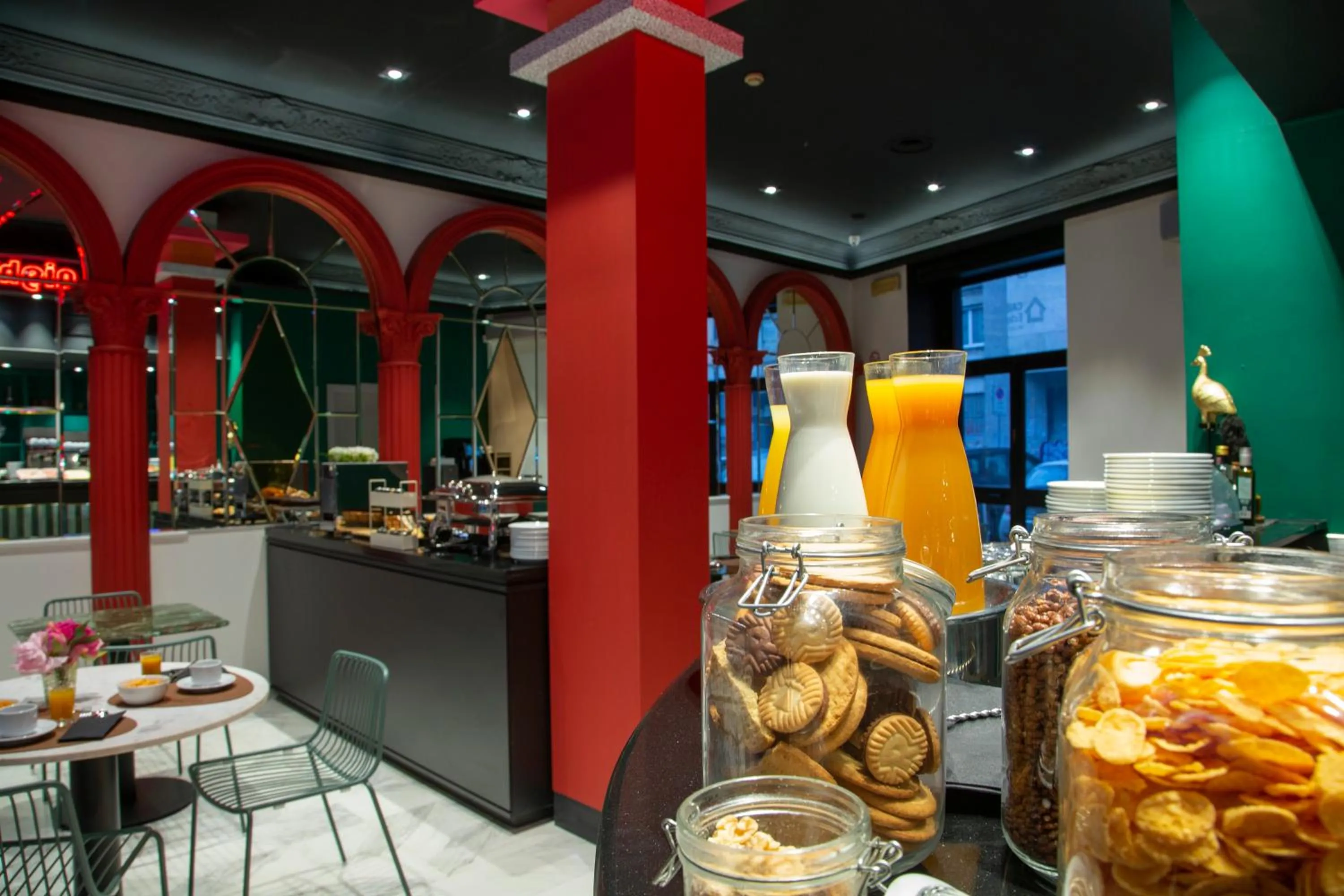 Buffet breakfast in Casual Eclettico Milano