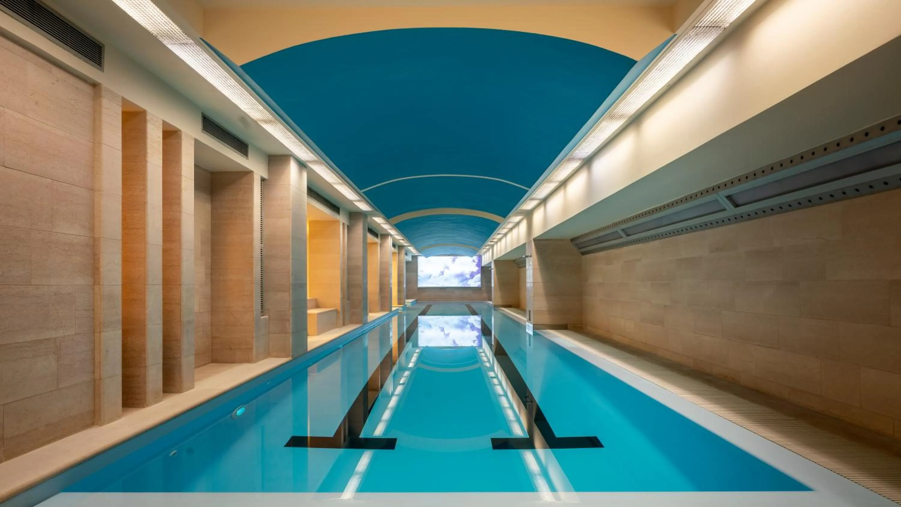 Pool view in Perugia Park Hotel