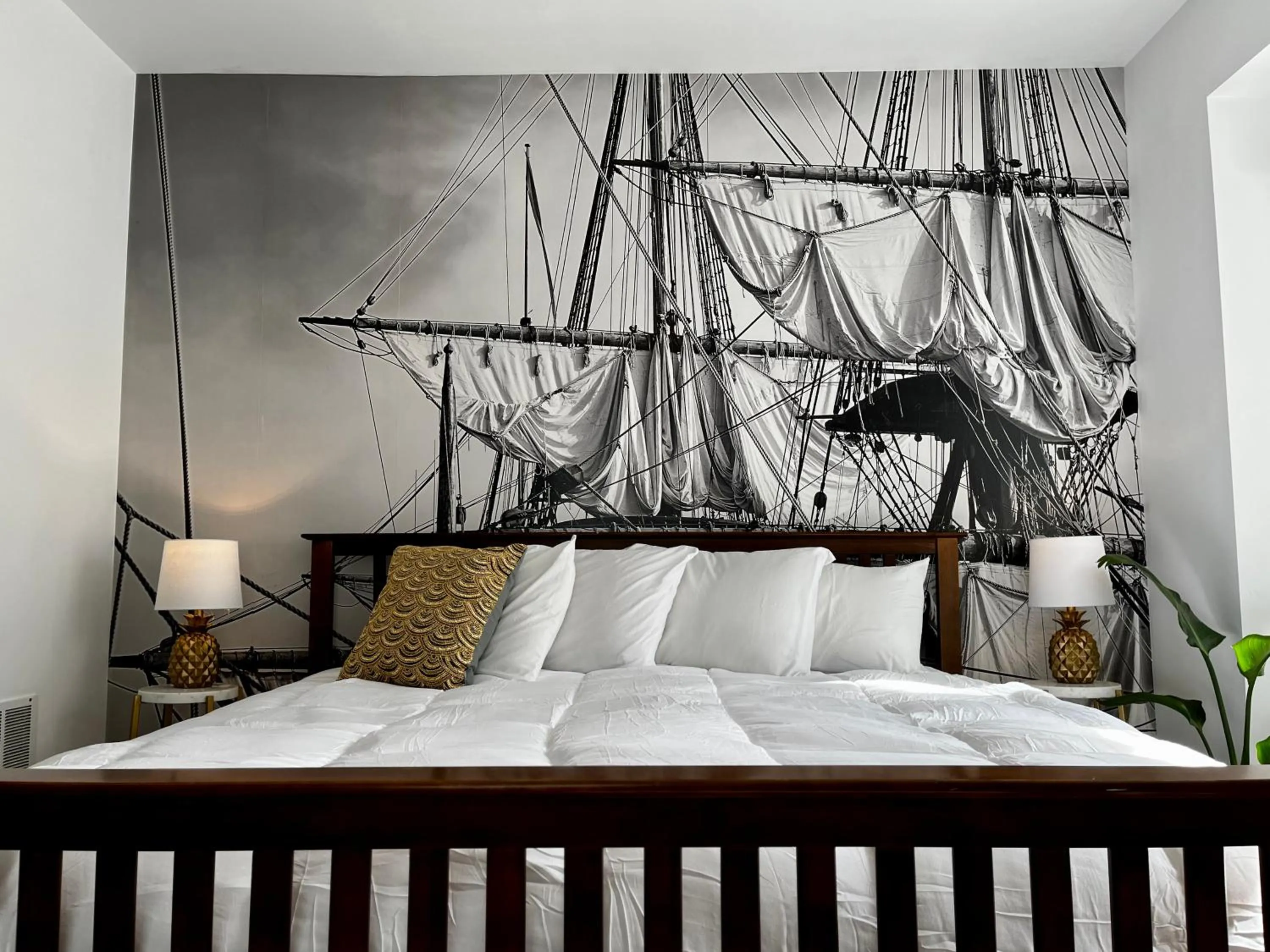Bed in Queen Anne's Revenge