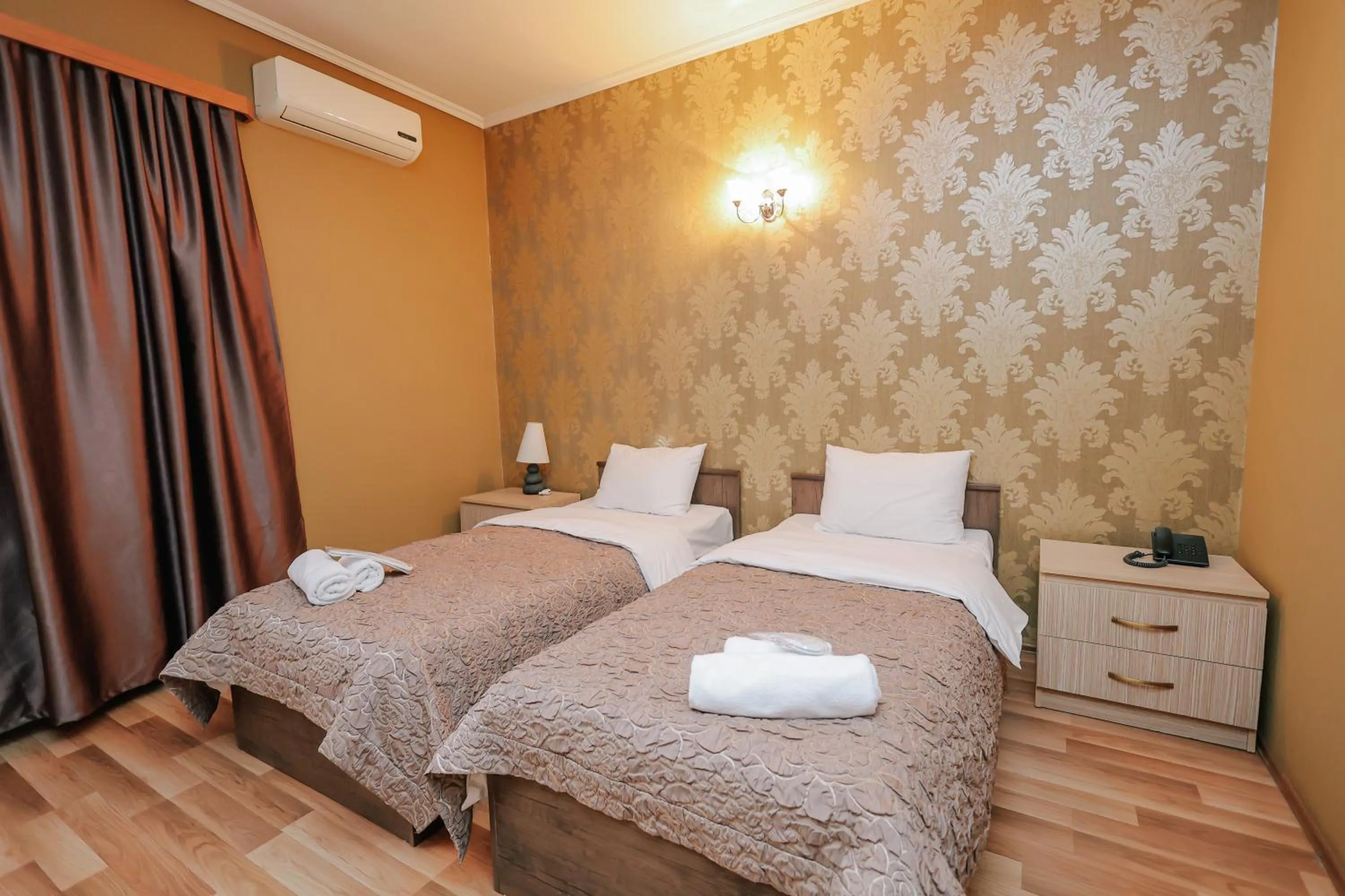 View (from property/room), Bed in Hotel Darchi