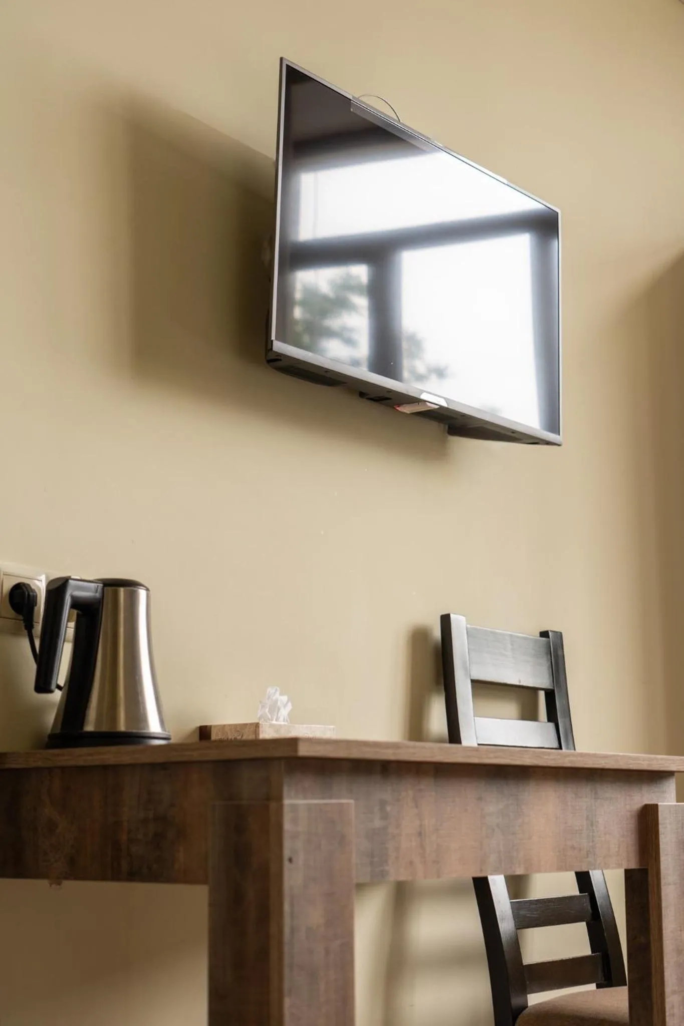 TV and multimedia in Glendale Boutique Hotel